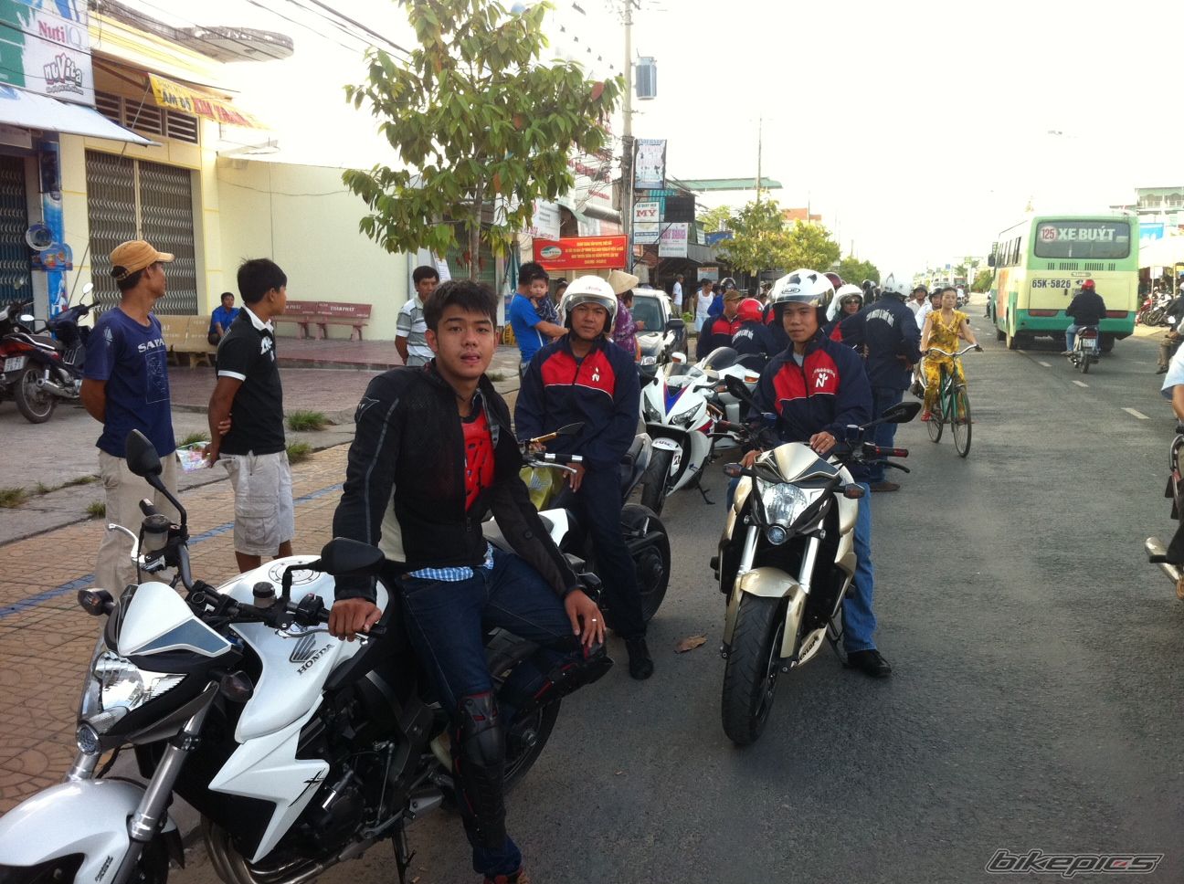 Photo 2411089