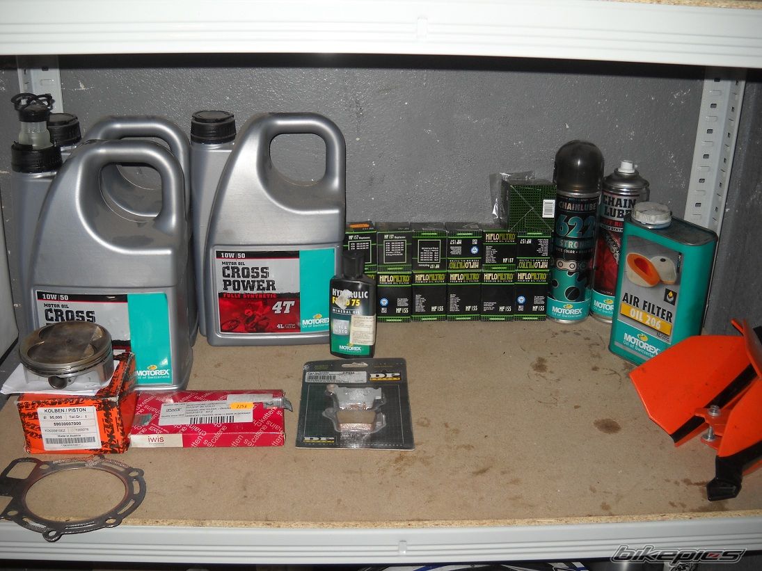 Photo 2411435