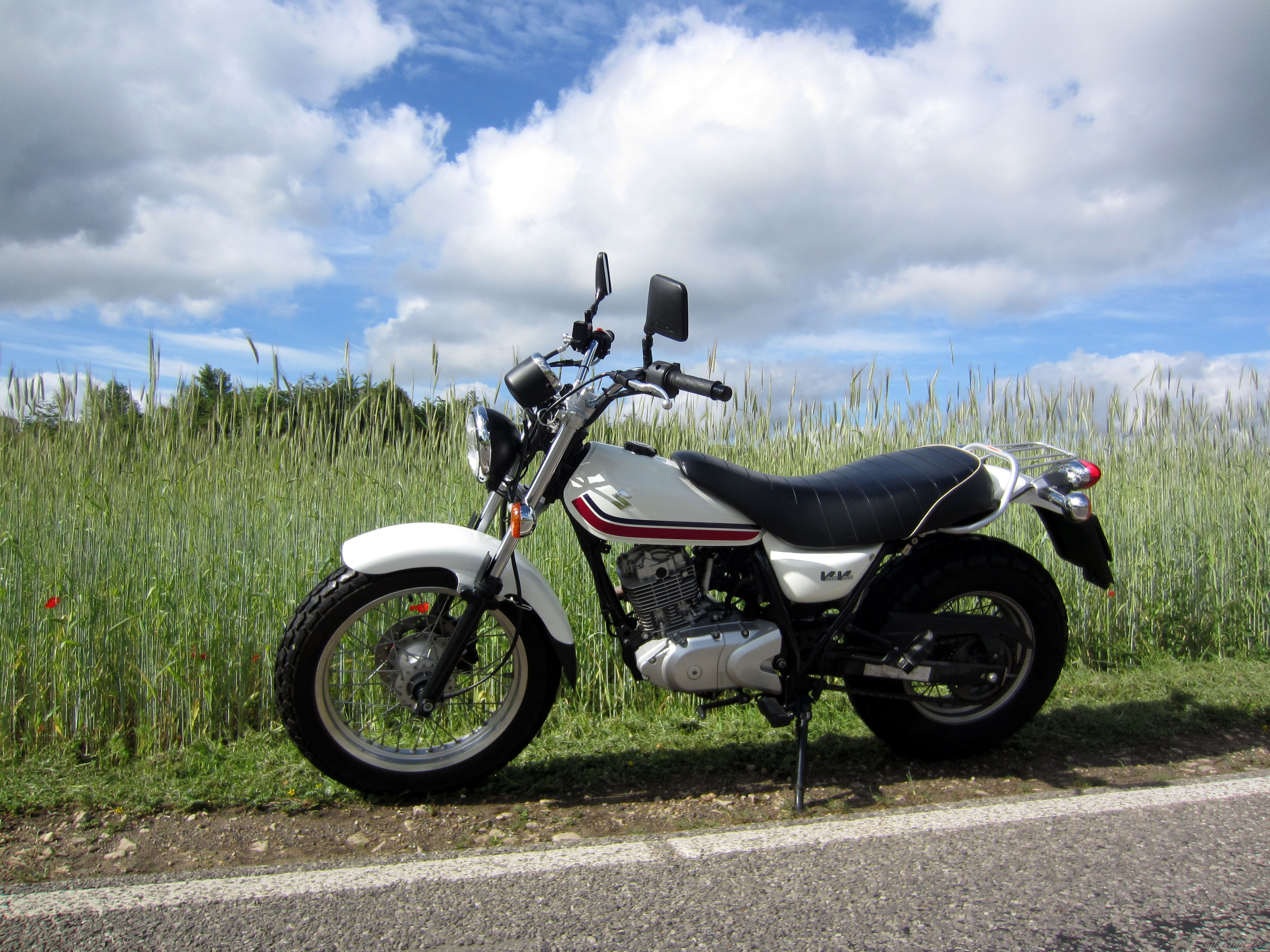 Bike Photo 2411547