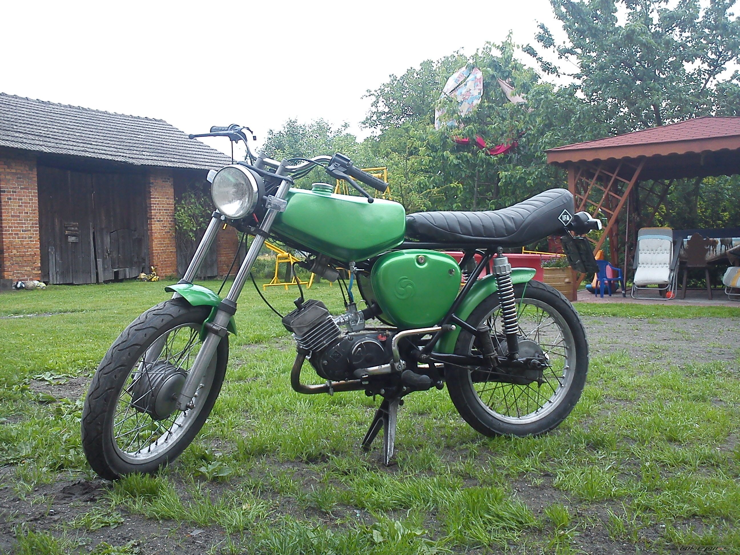 Photo 2411748