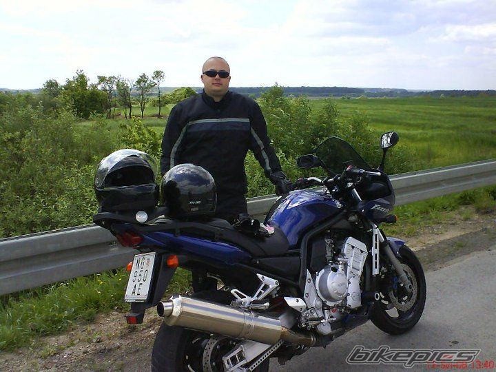 Photo 2411882