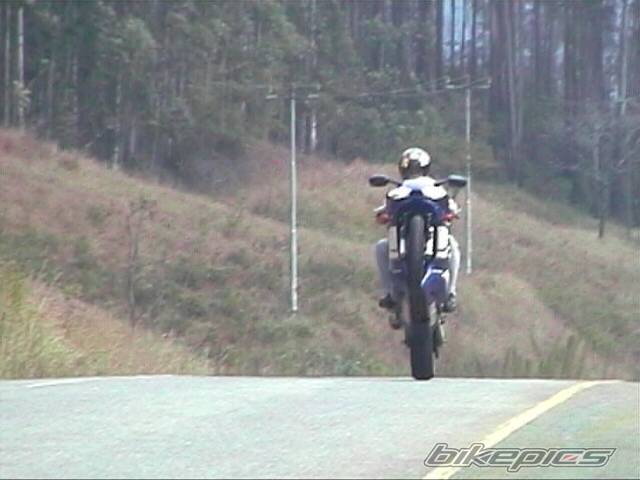 Photo 2412