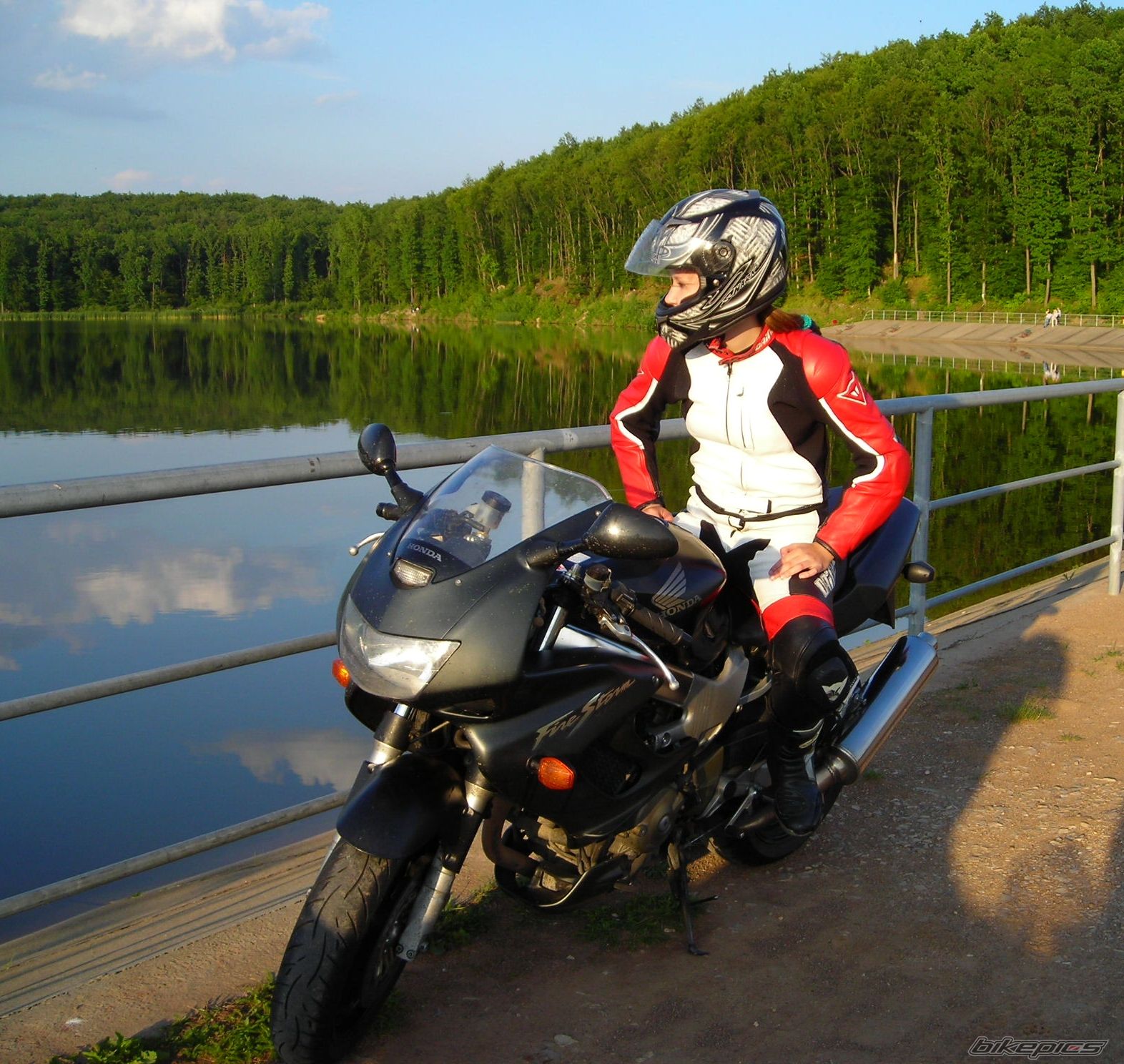 Bike Photo 2412185