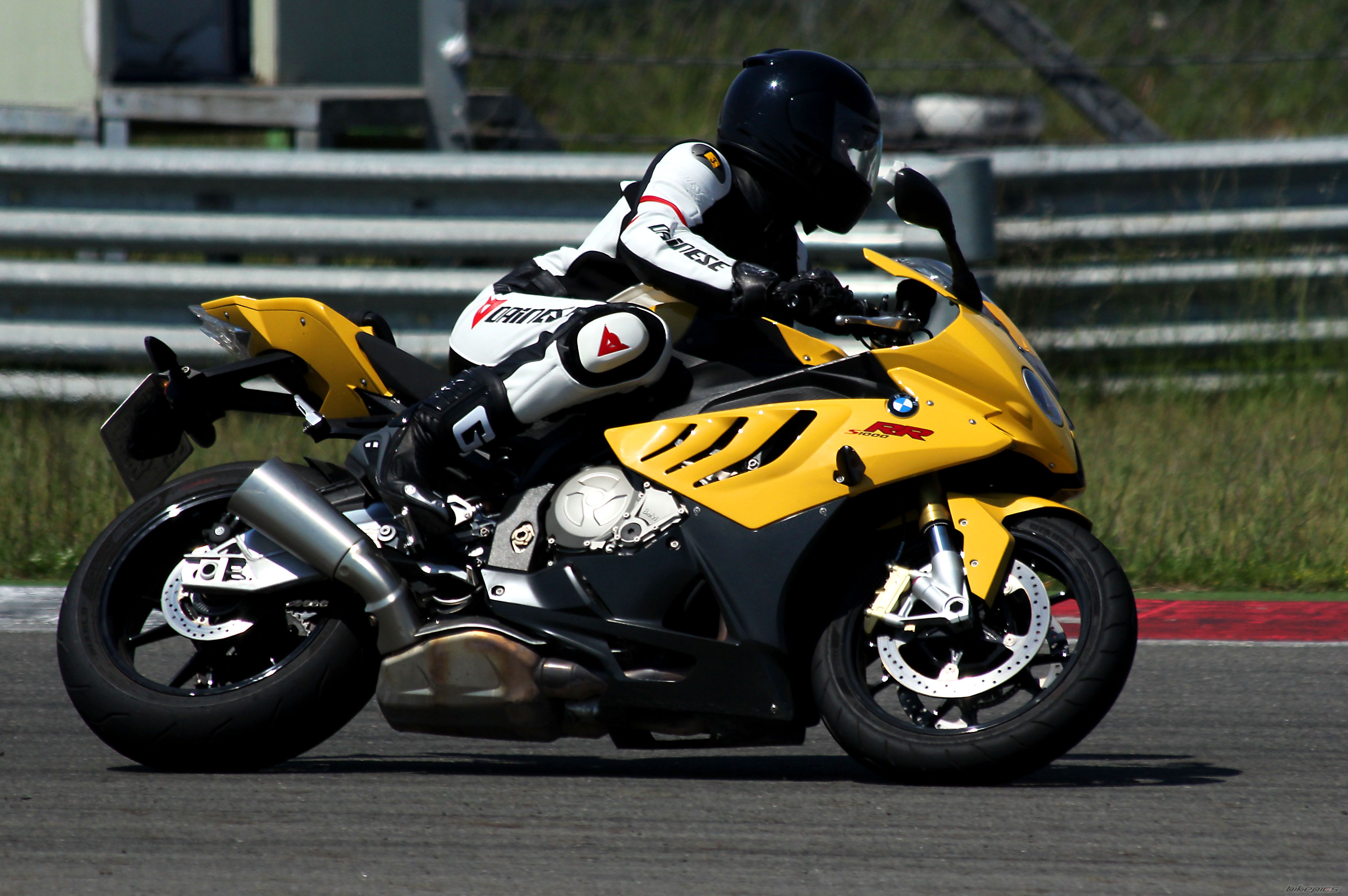 Photo 2412229