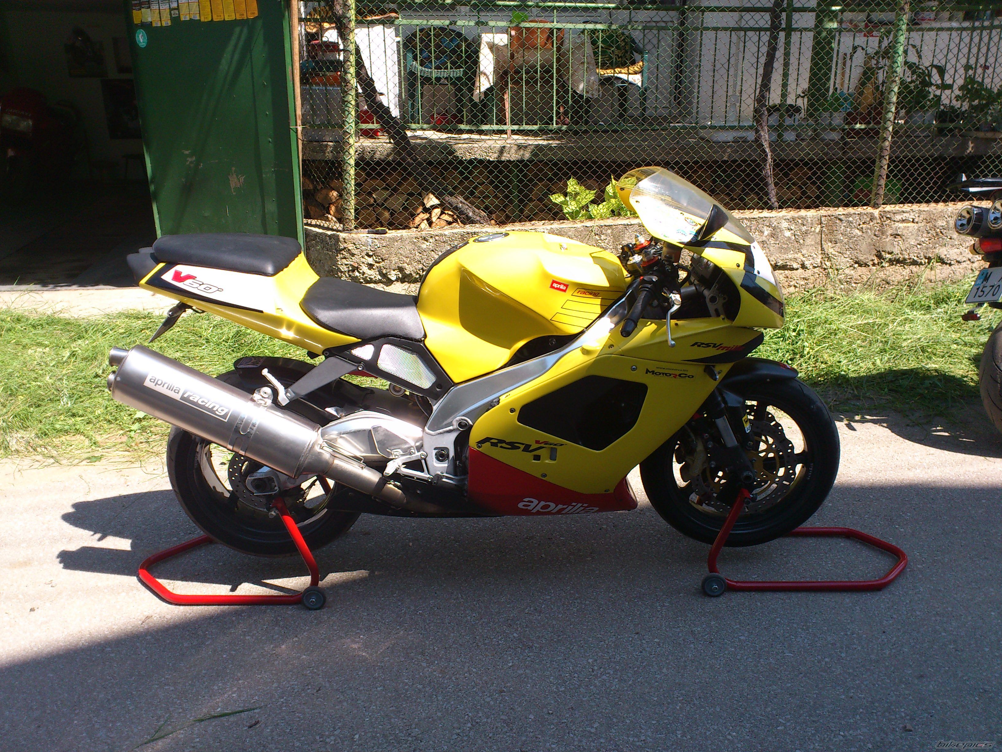 Photo 2412242