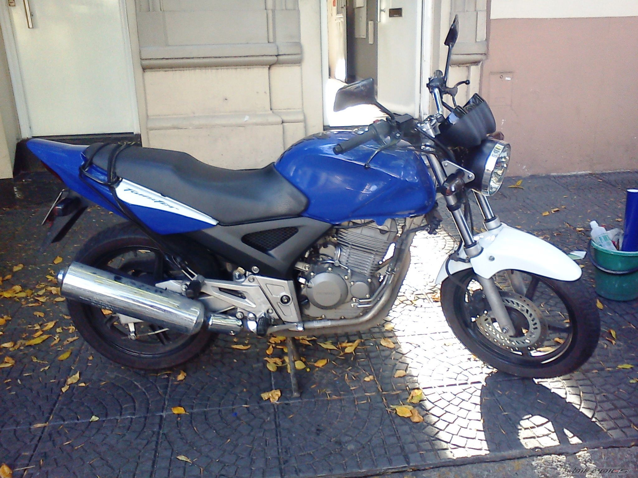 Bike Photo 2412560