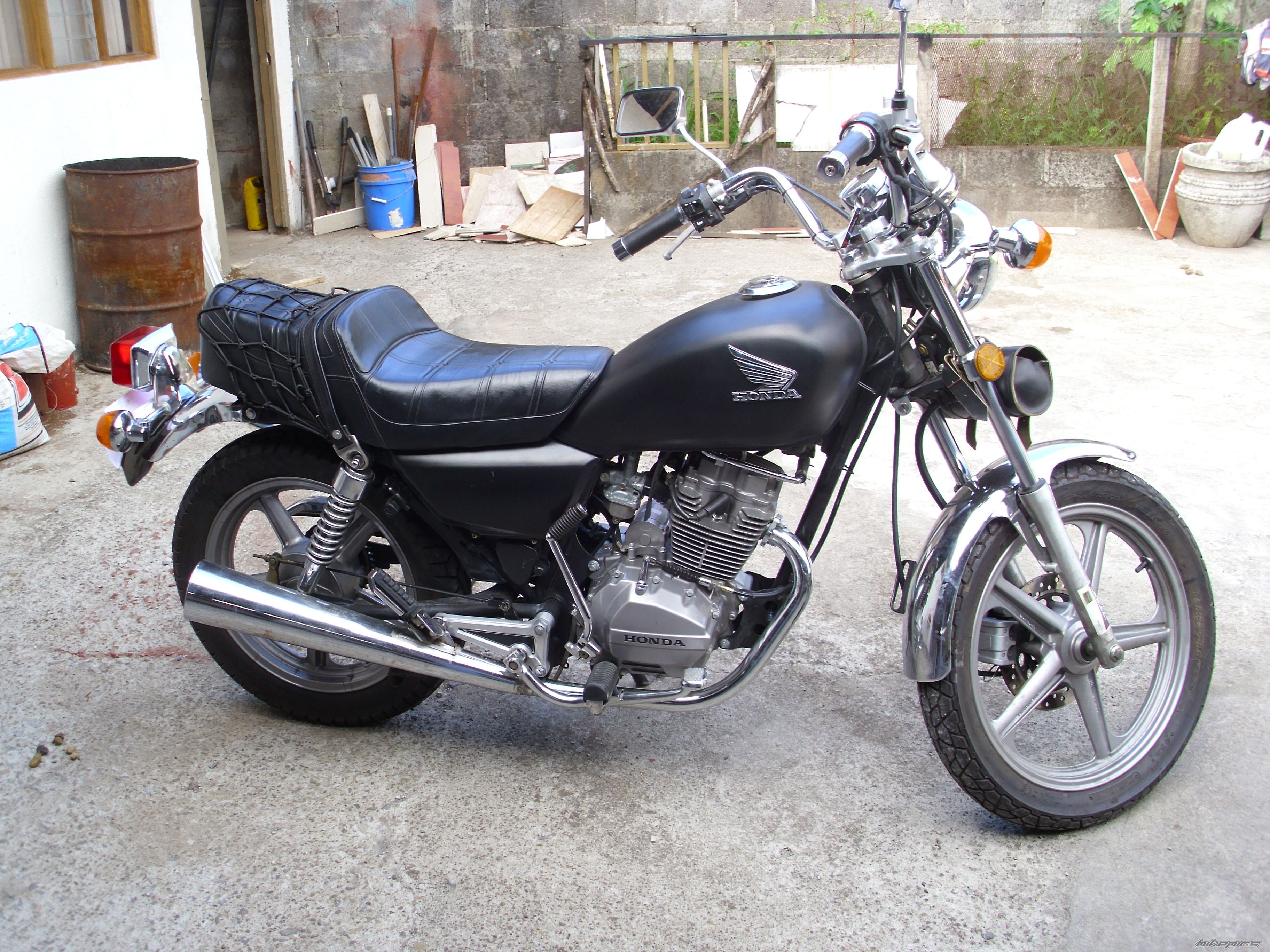 Photo 2412584