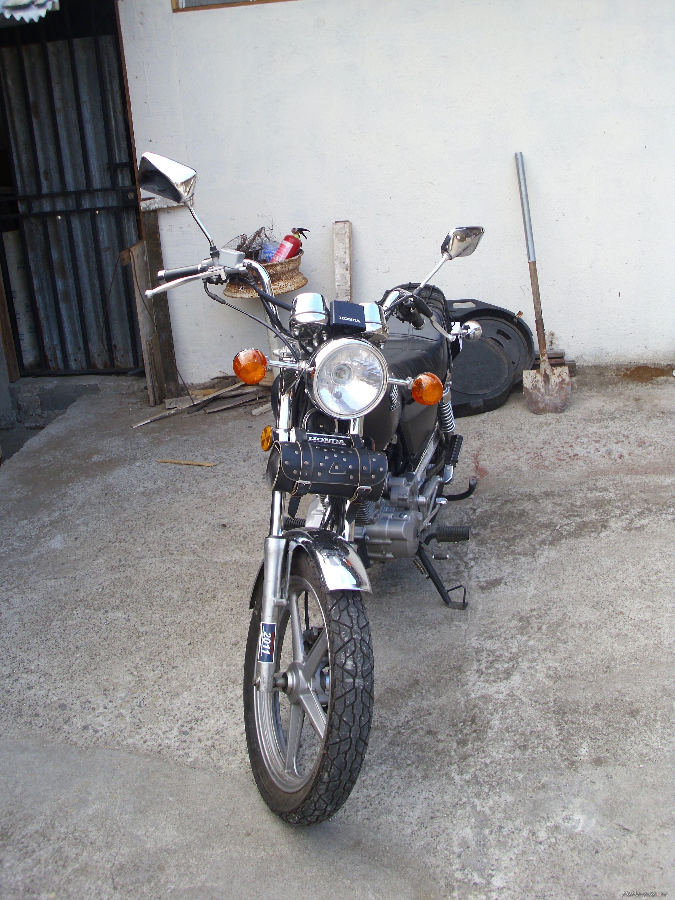 Photo 2412586