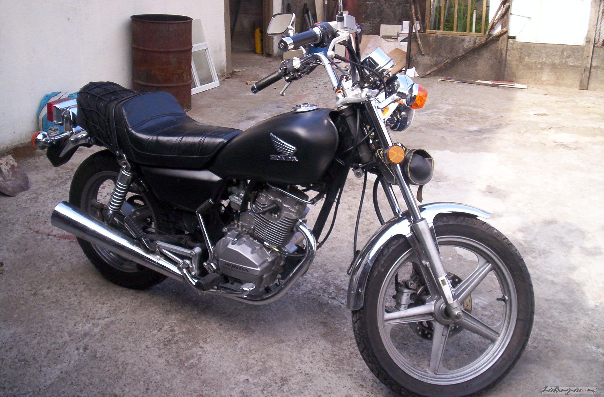 Photo 2412587