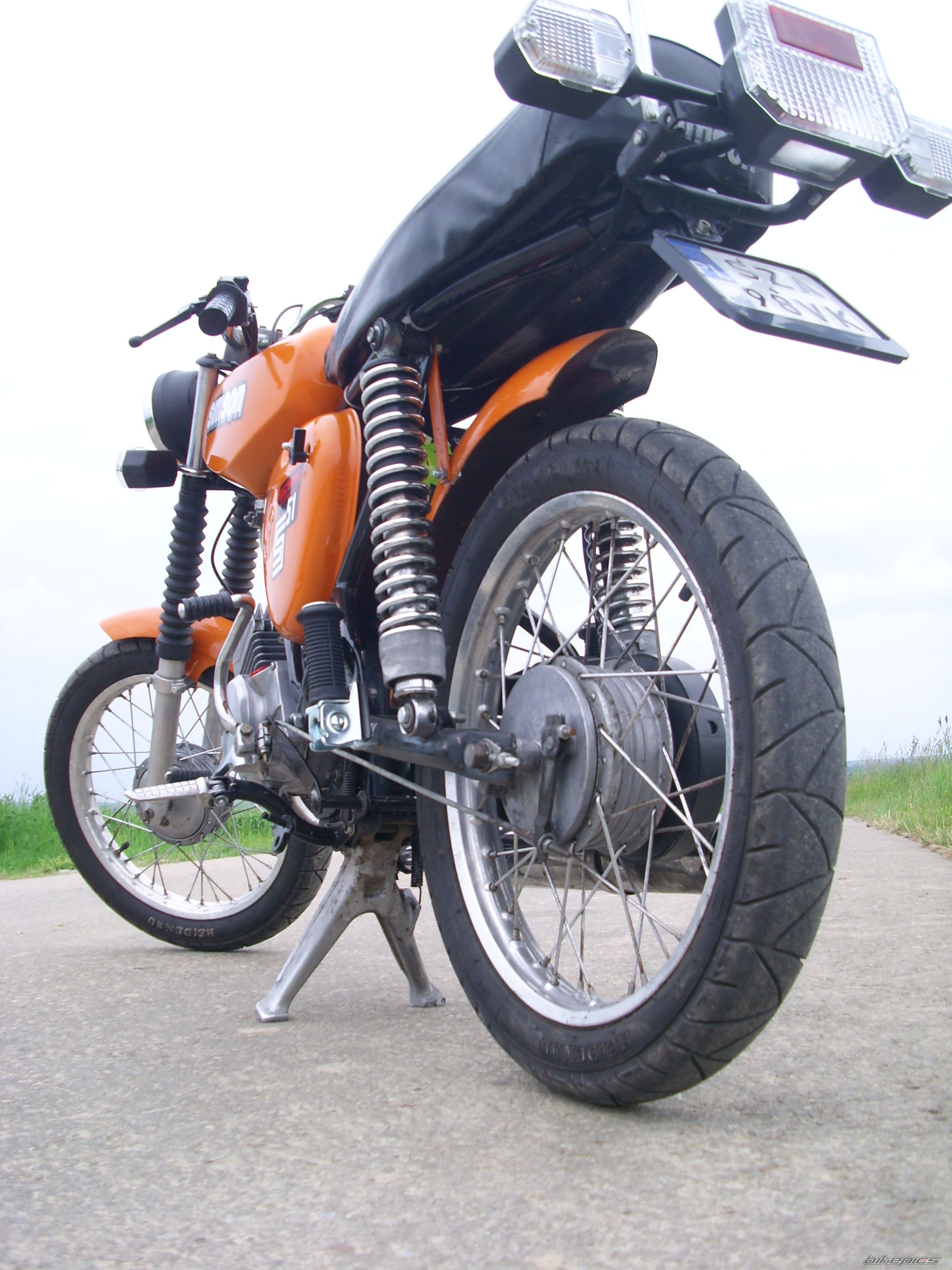 Photo 2412634