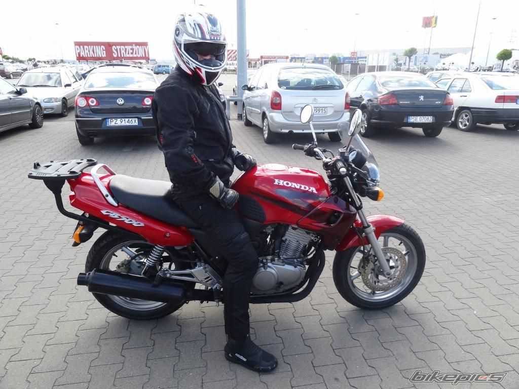 Photo 2412653