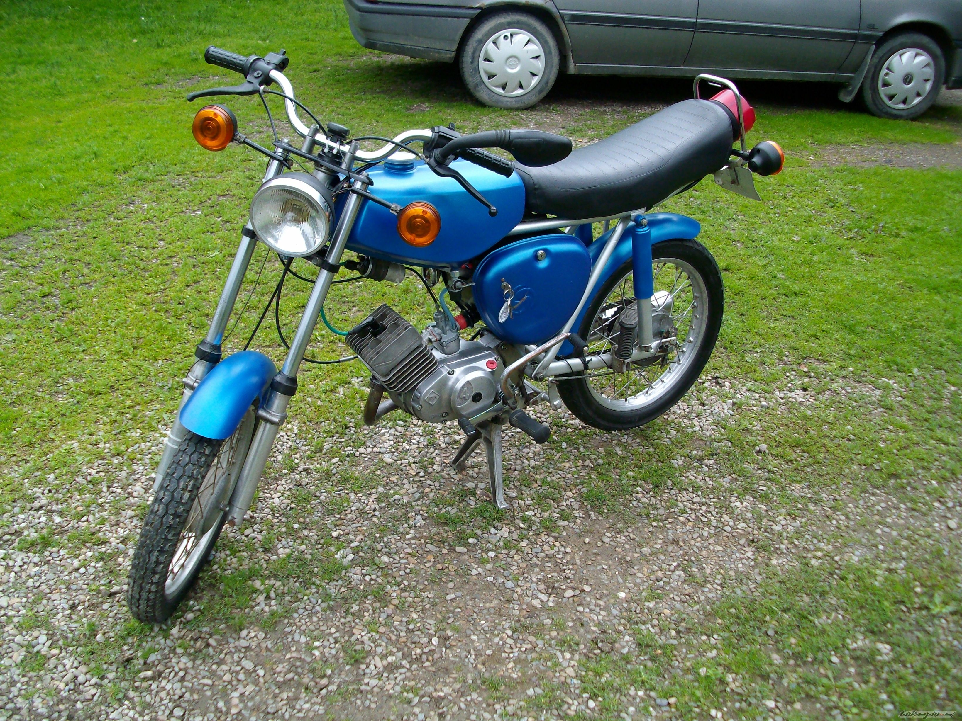Photo 2412695
