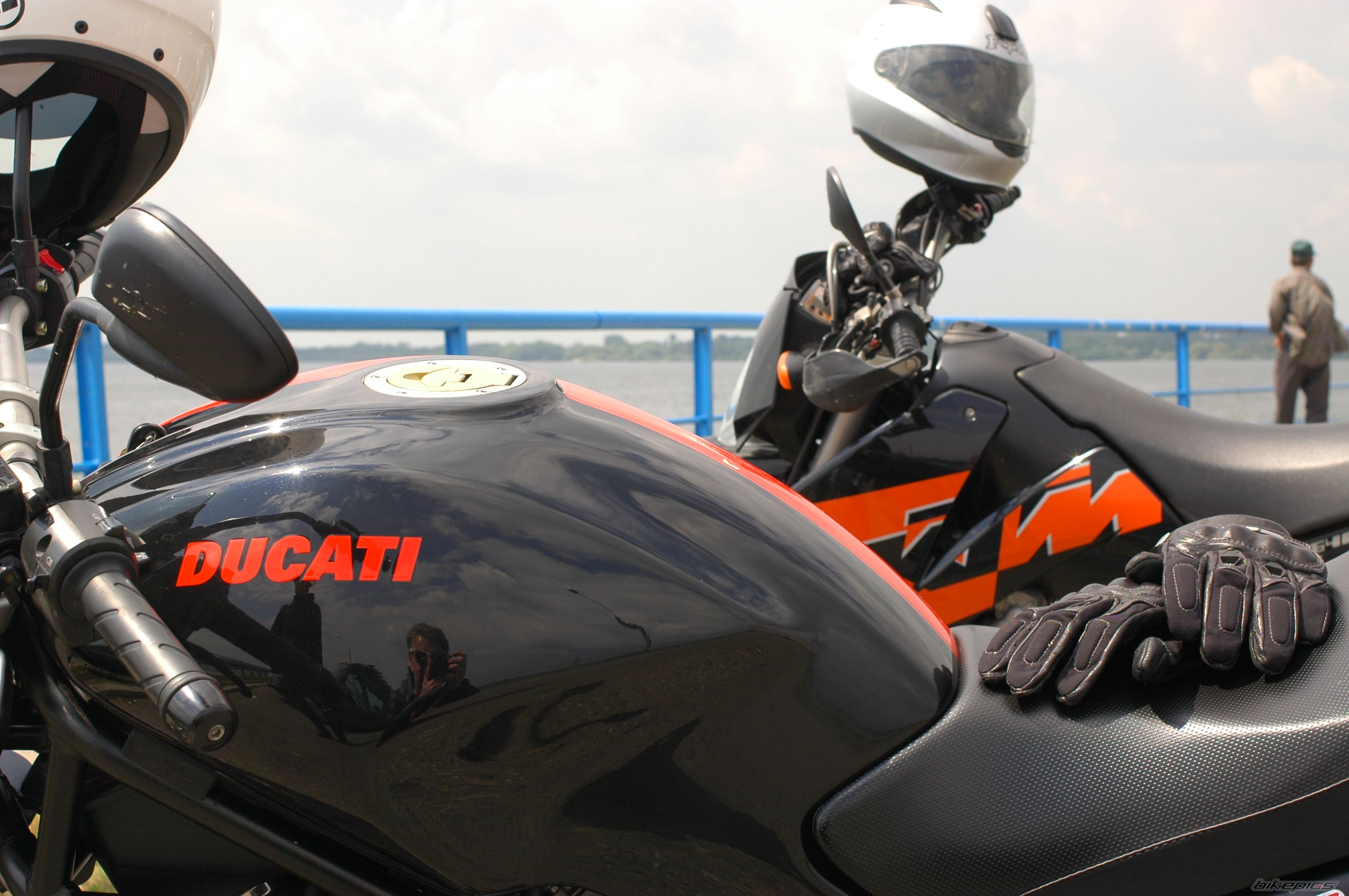 Bike Photo 2412713