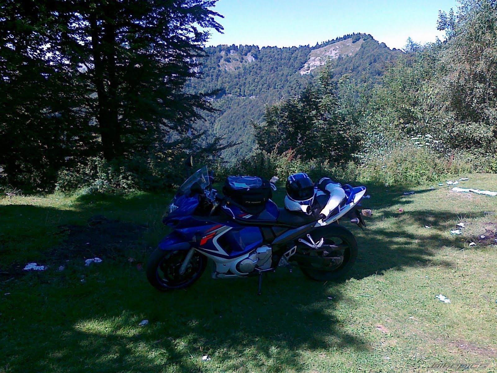 Photo 2412801