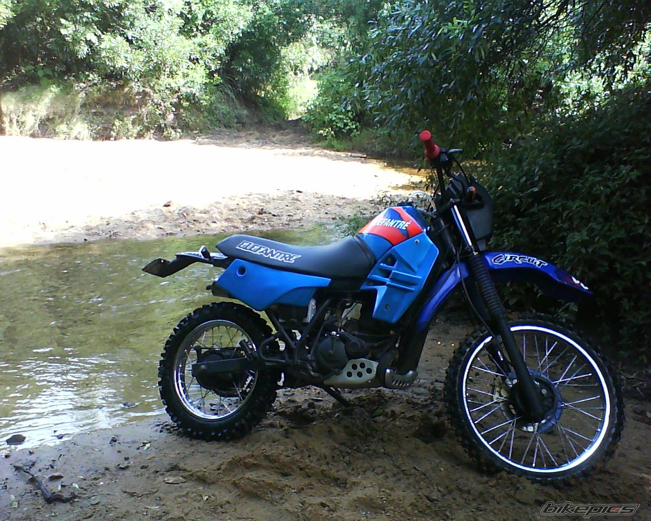 Bike Photo 2412926