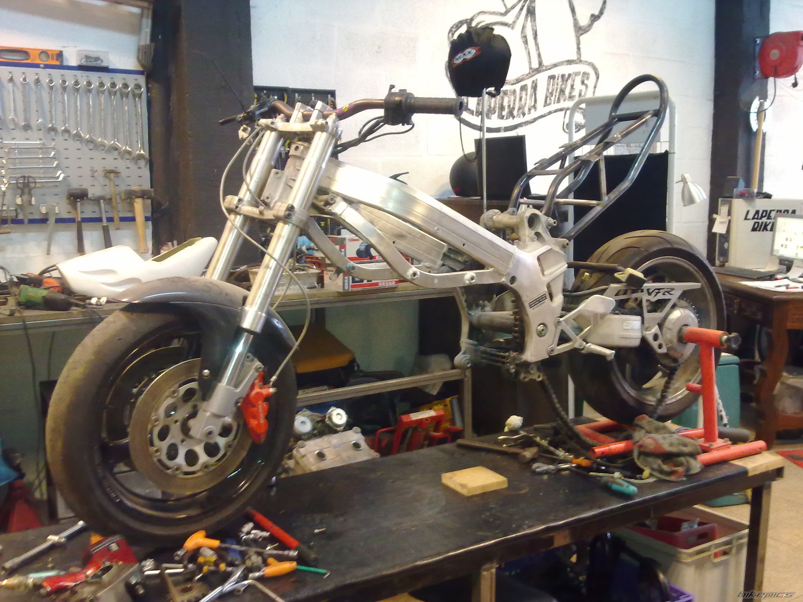 Photo 2412955