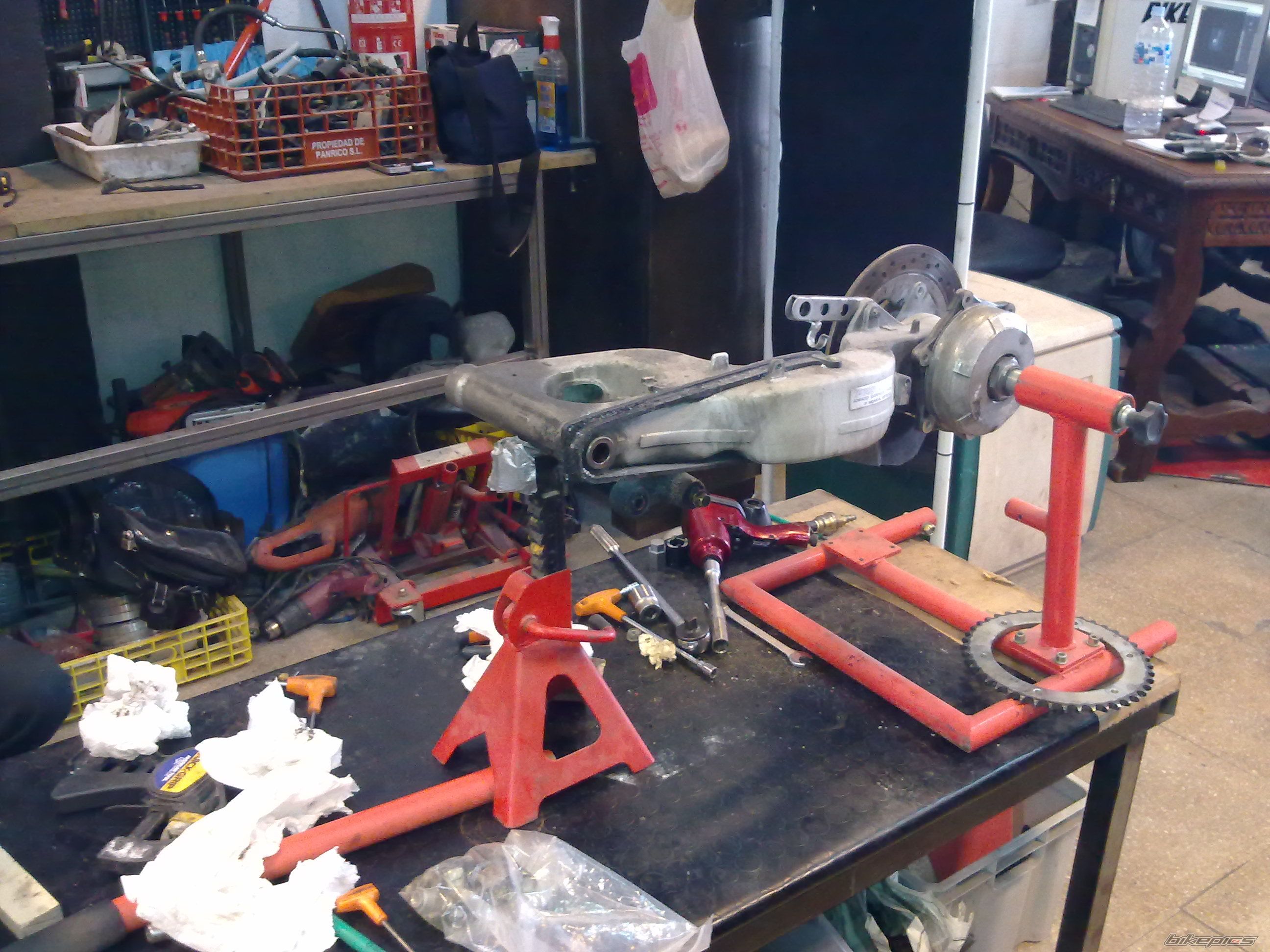 Photo 2412959