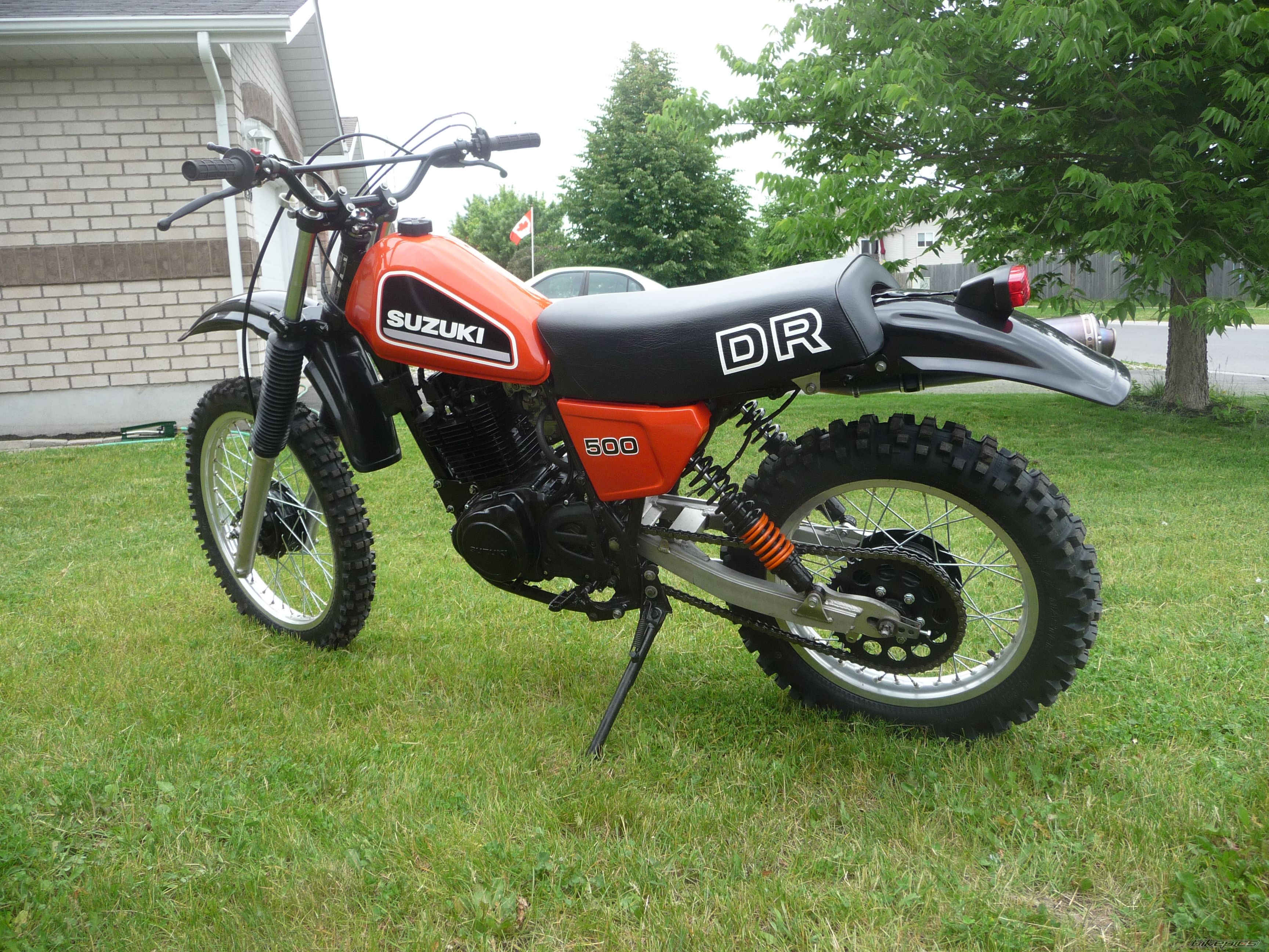 Photo 2412972