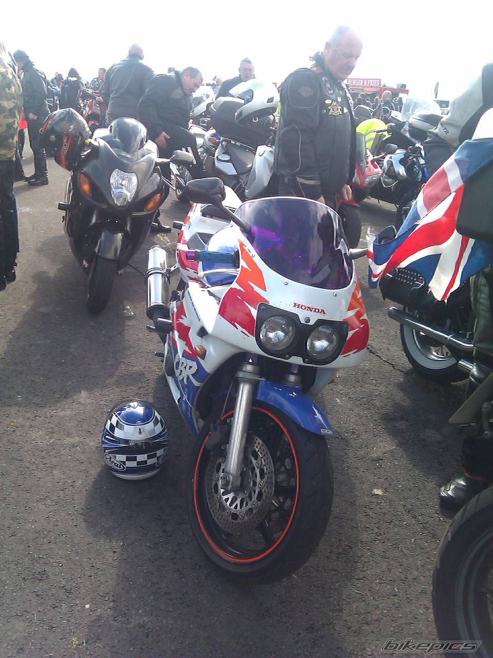 Photo 2413073