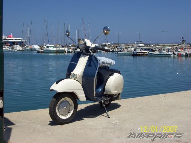 Photo 2413129