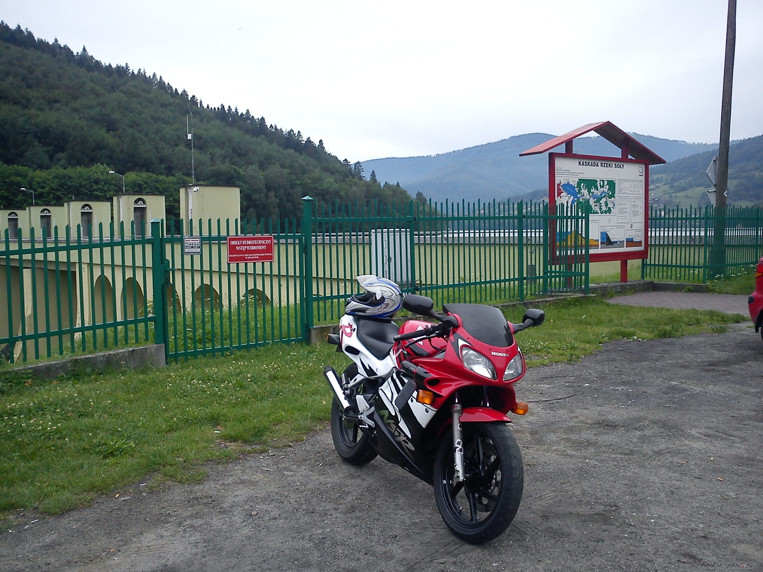 Photo 2413145