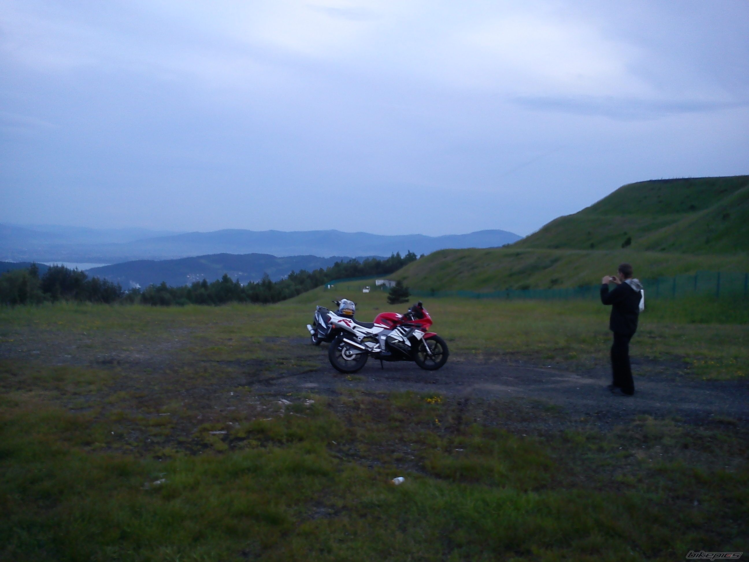 Photo 2413152