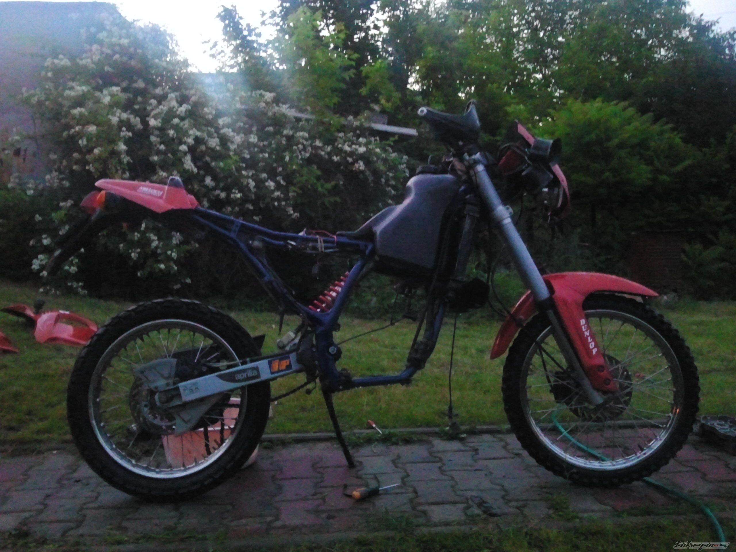 Photo 2413184