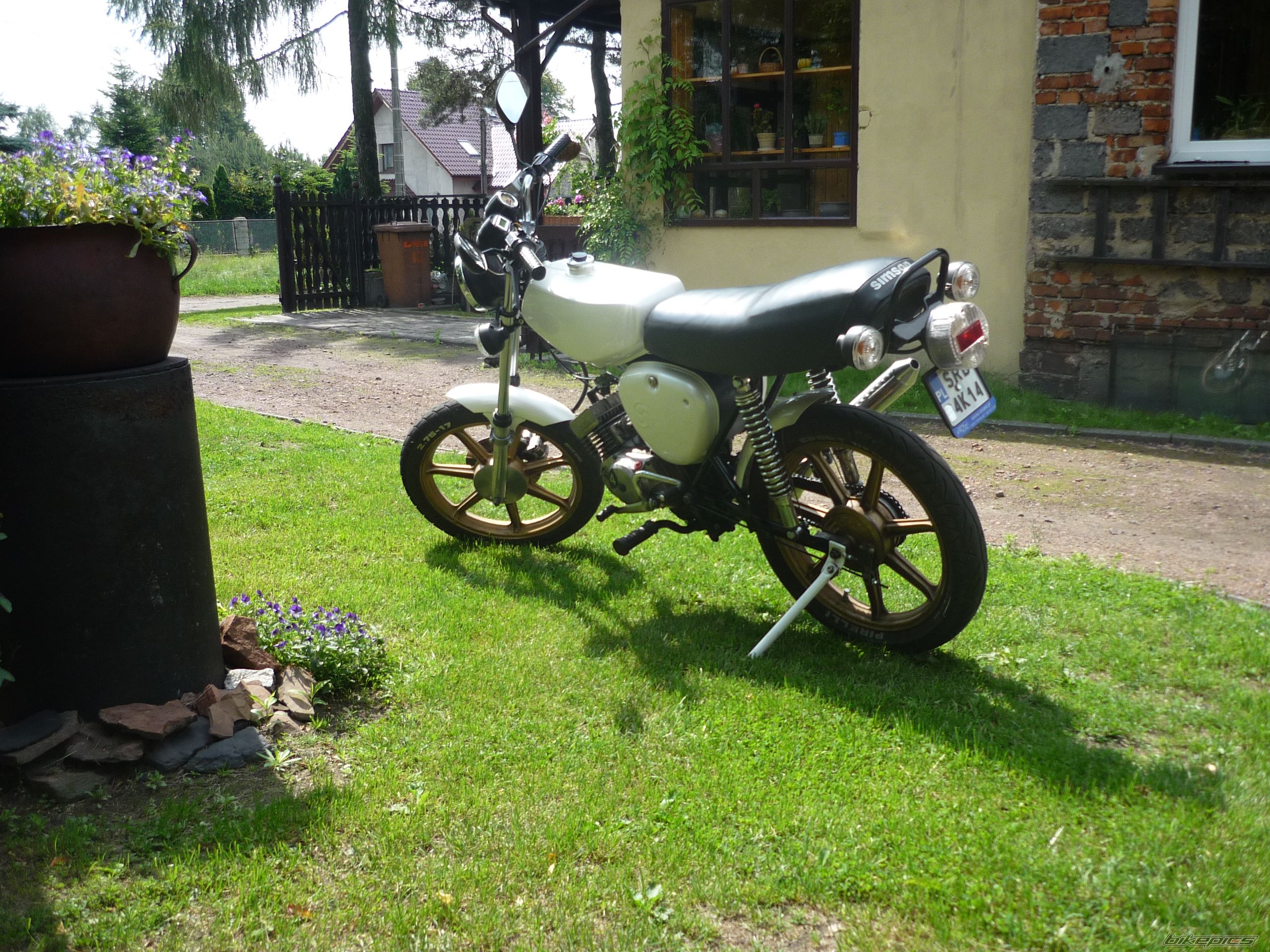 Photo 2413344