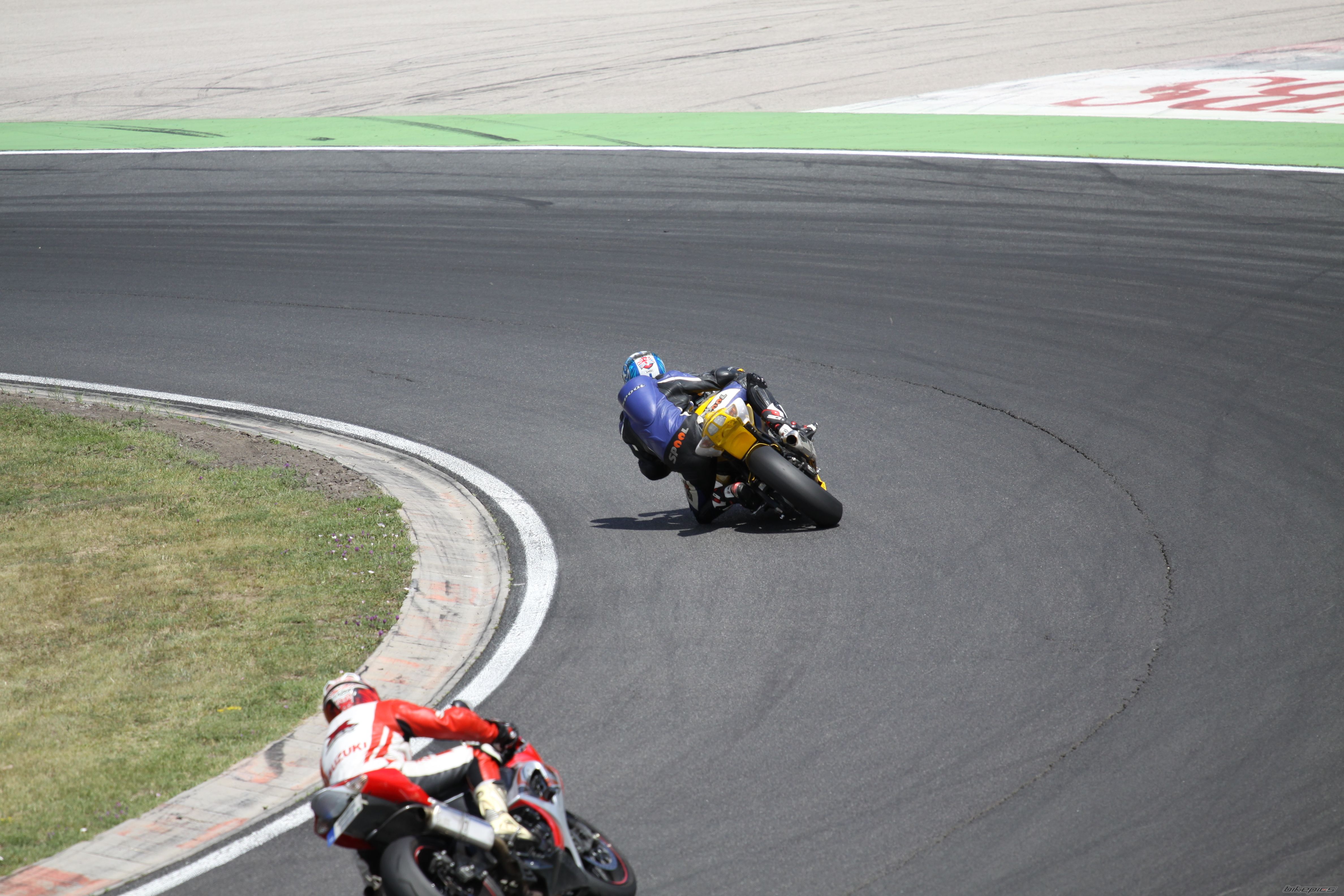Bike Photo 2413411