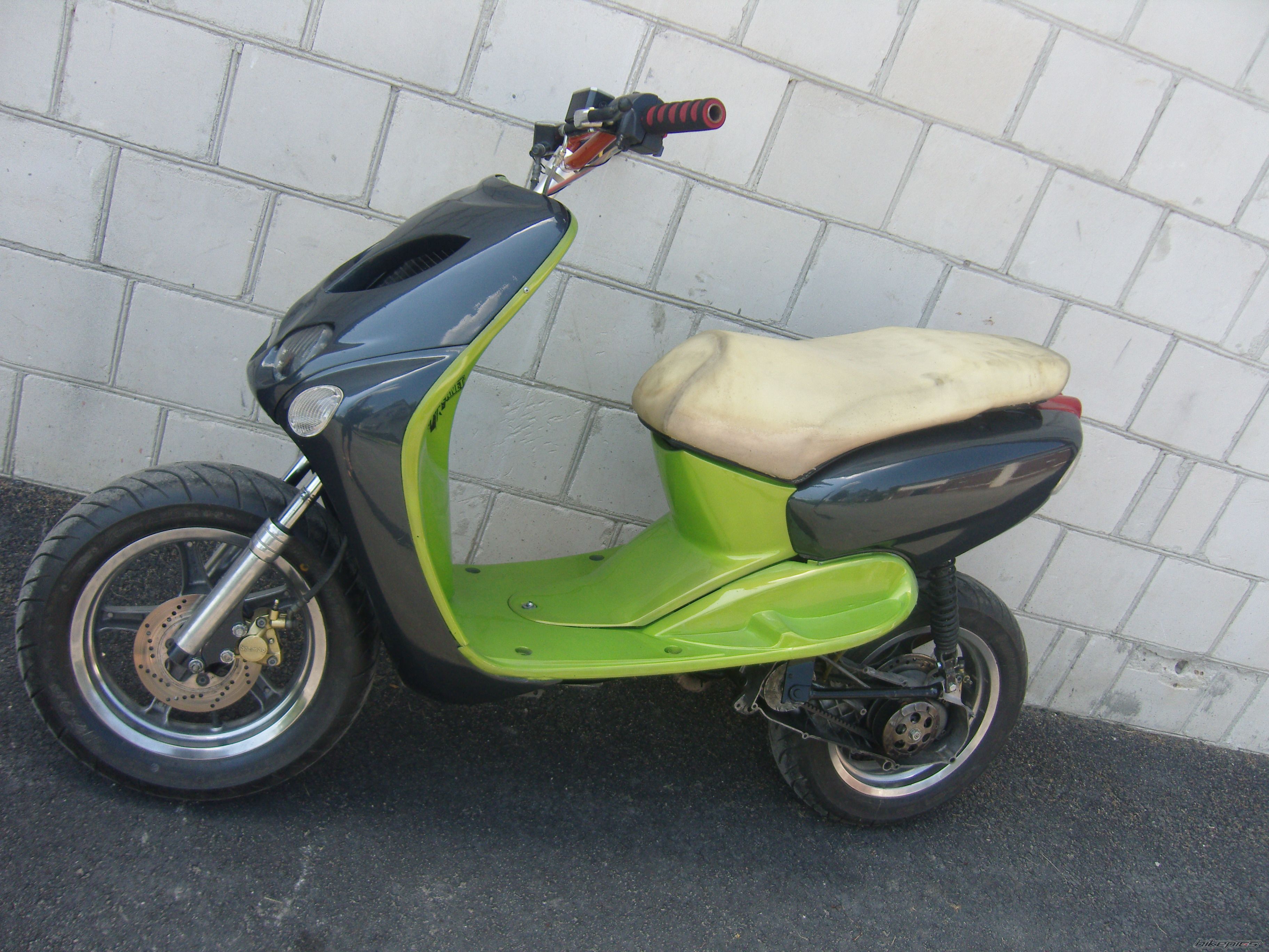 Photo 2413412