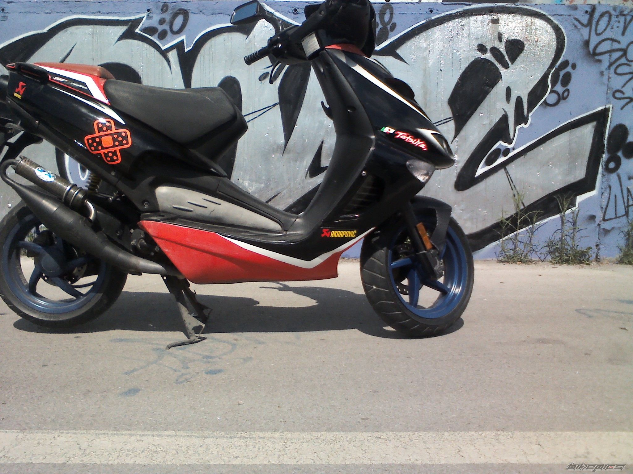 Photo 2413551