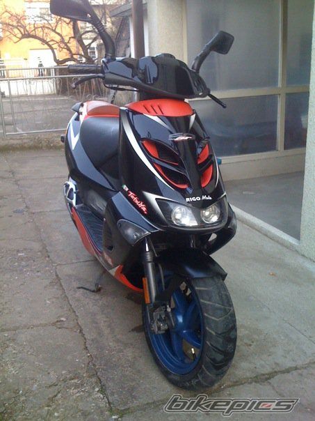 Photo 2413568