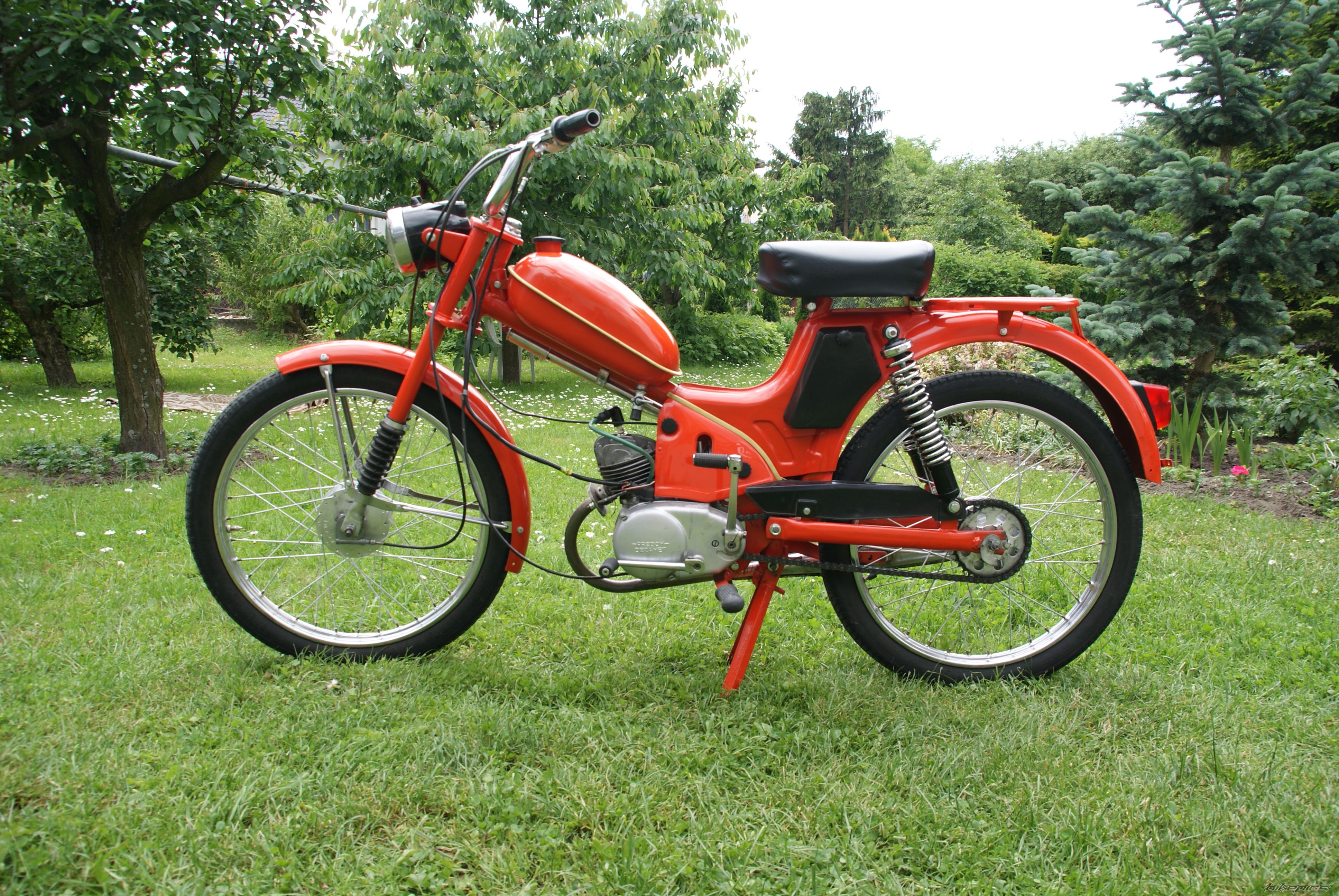 Photo 2413639