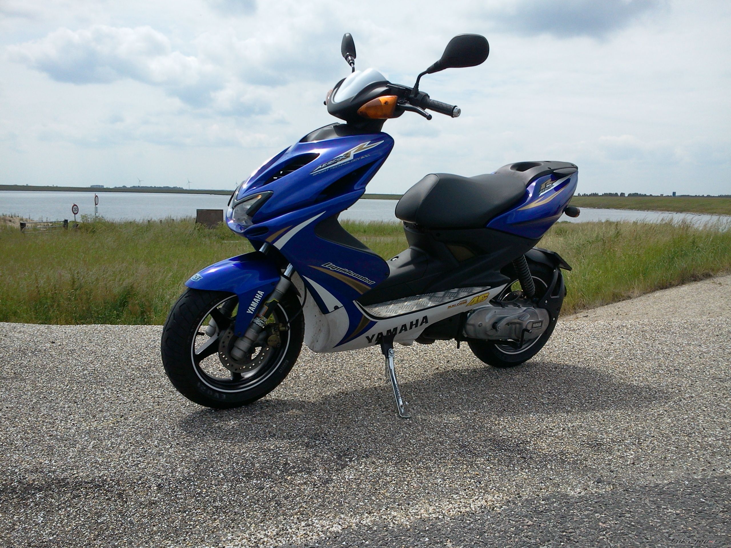 Photo 2413705
