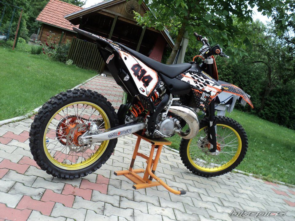 Photo 2413749