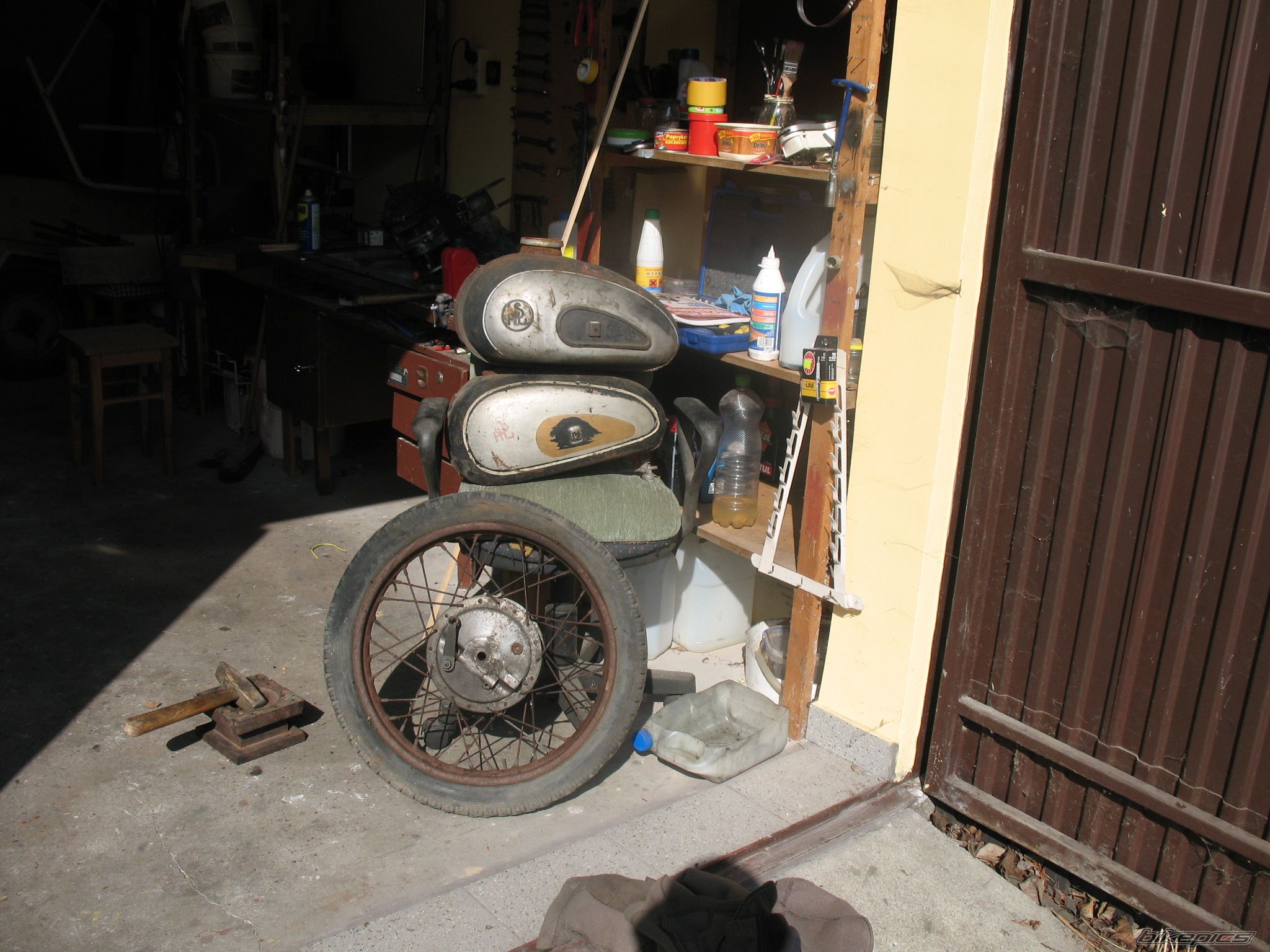 Photo 2413798
