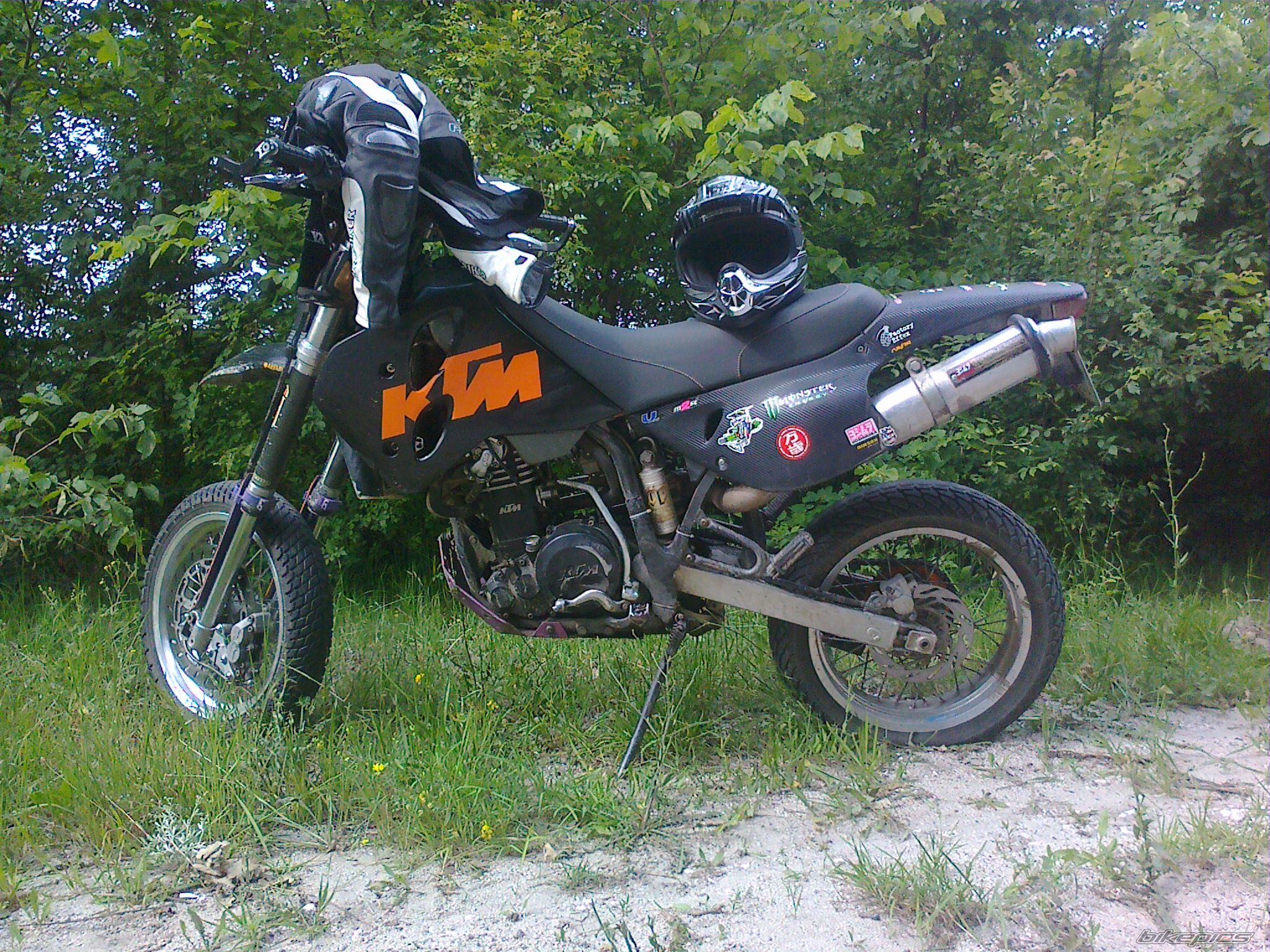 Photo 2413944