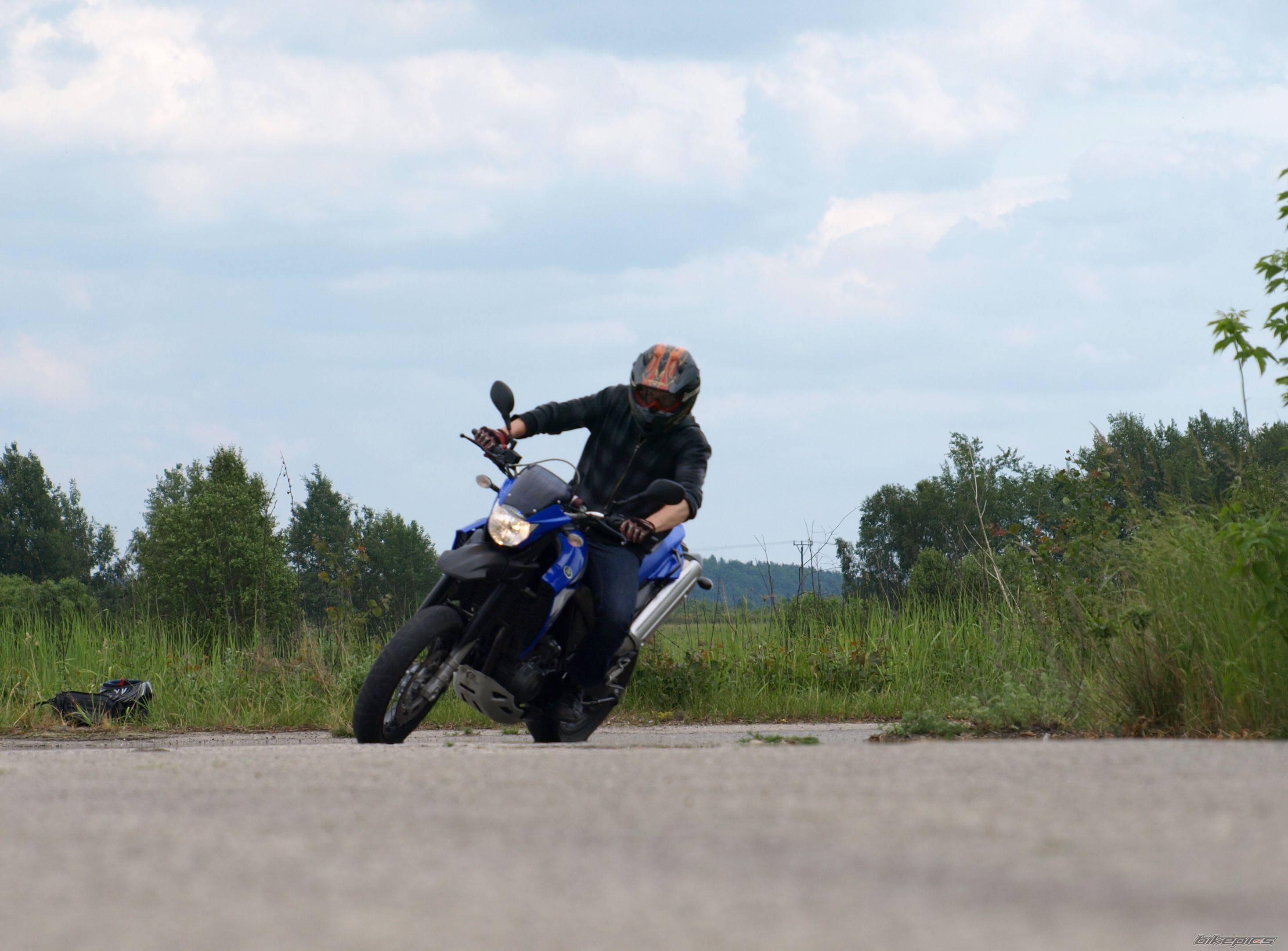 Photo 2413977
