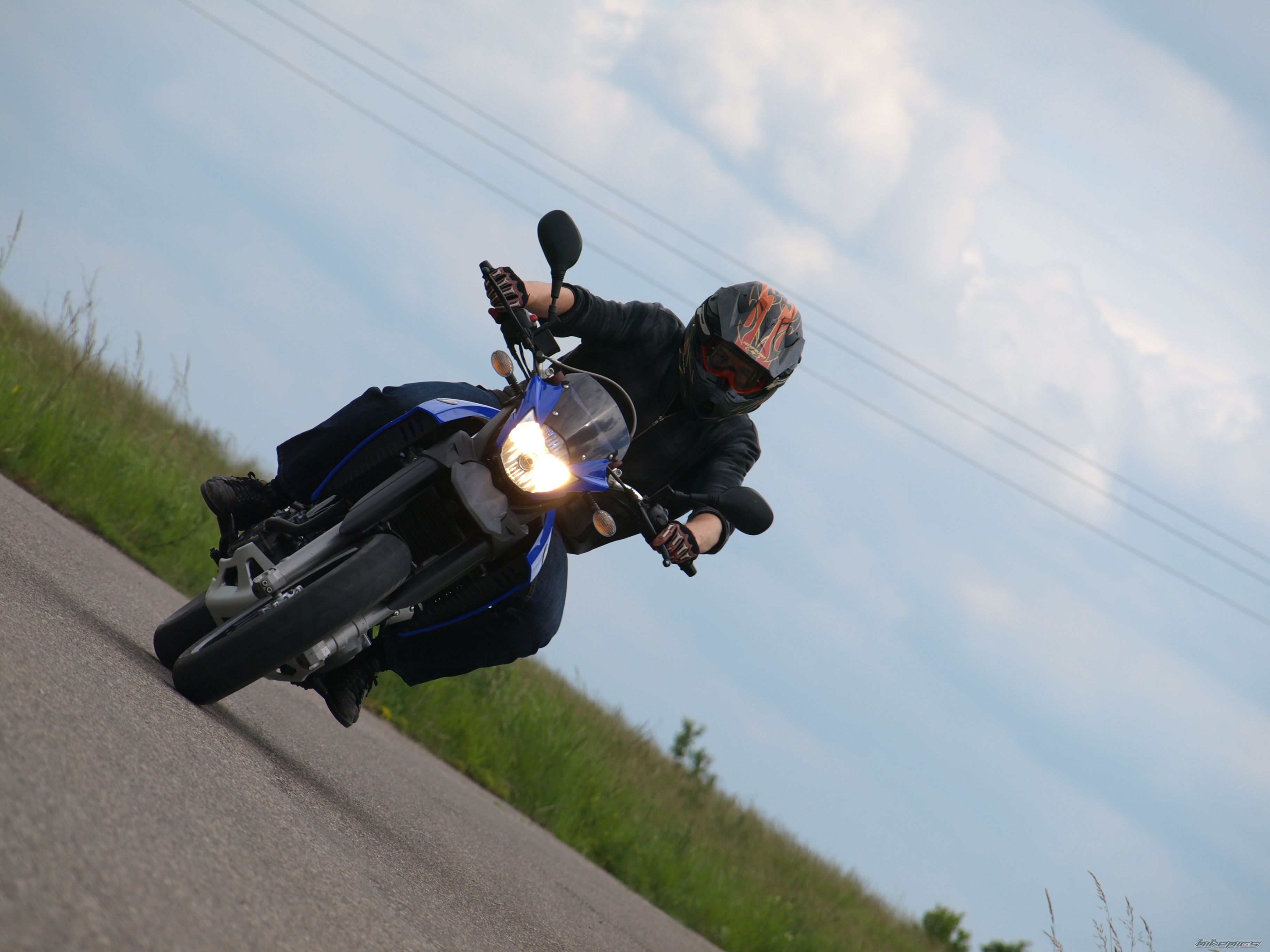 Photo 2413978