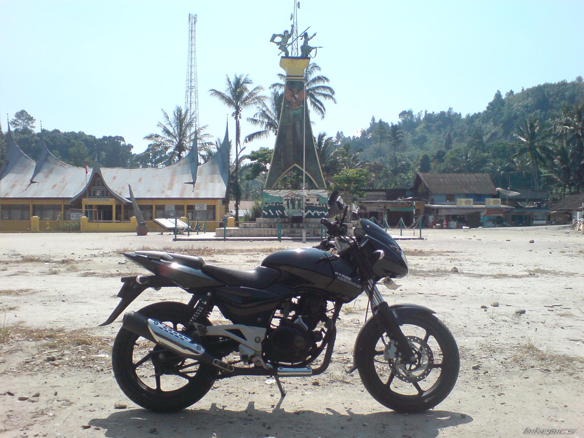 Bike Photo 2414893