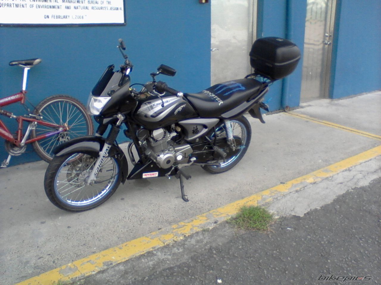 Photo 2415355