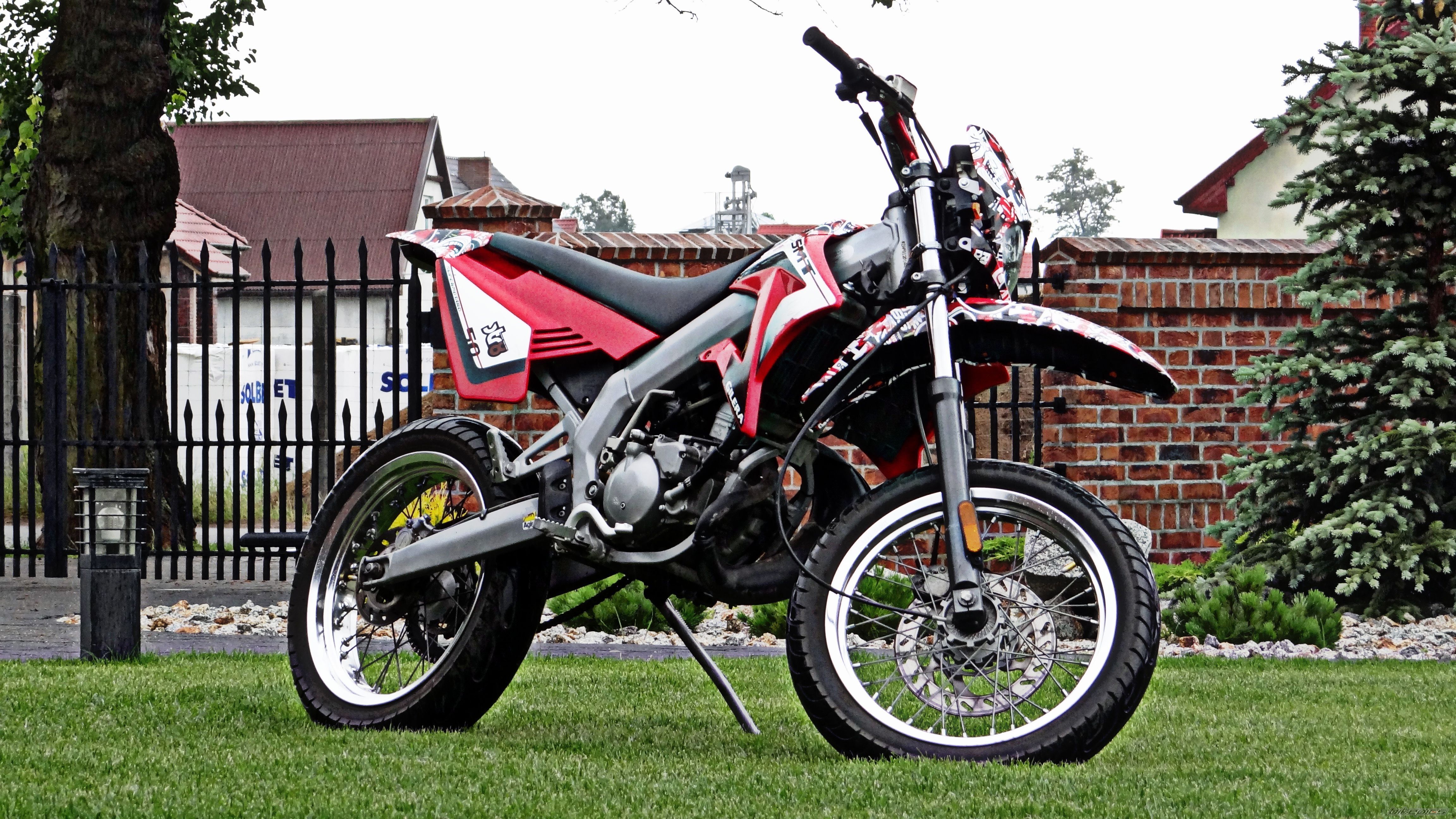 Photo 2415360