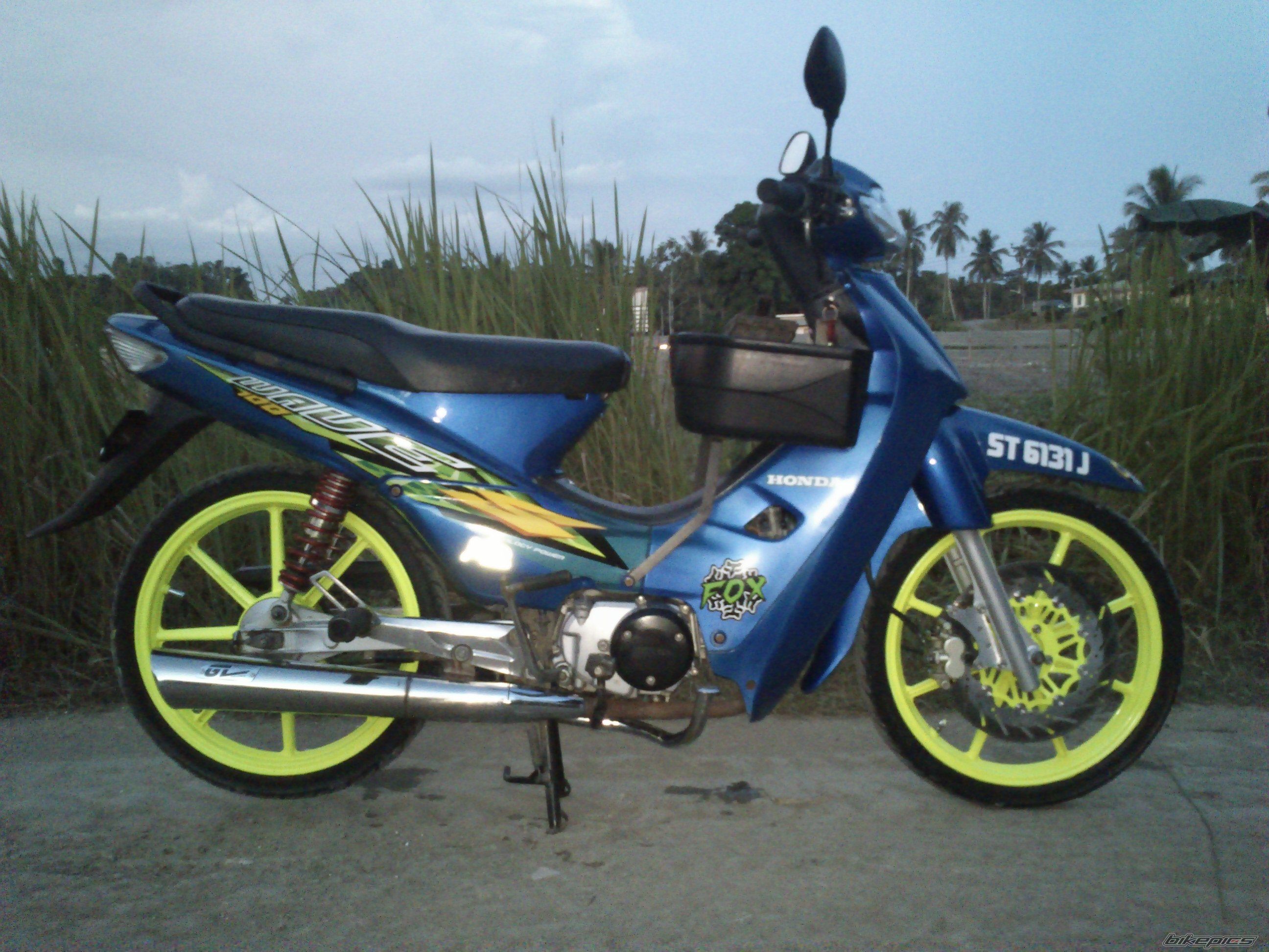 Photo 2415373