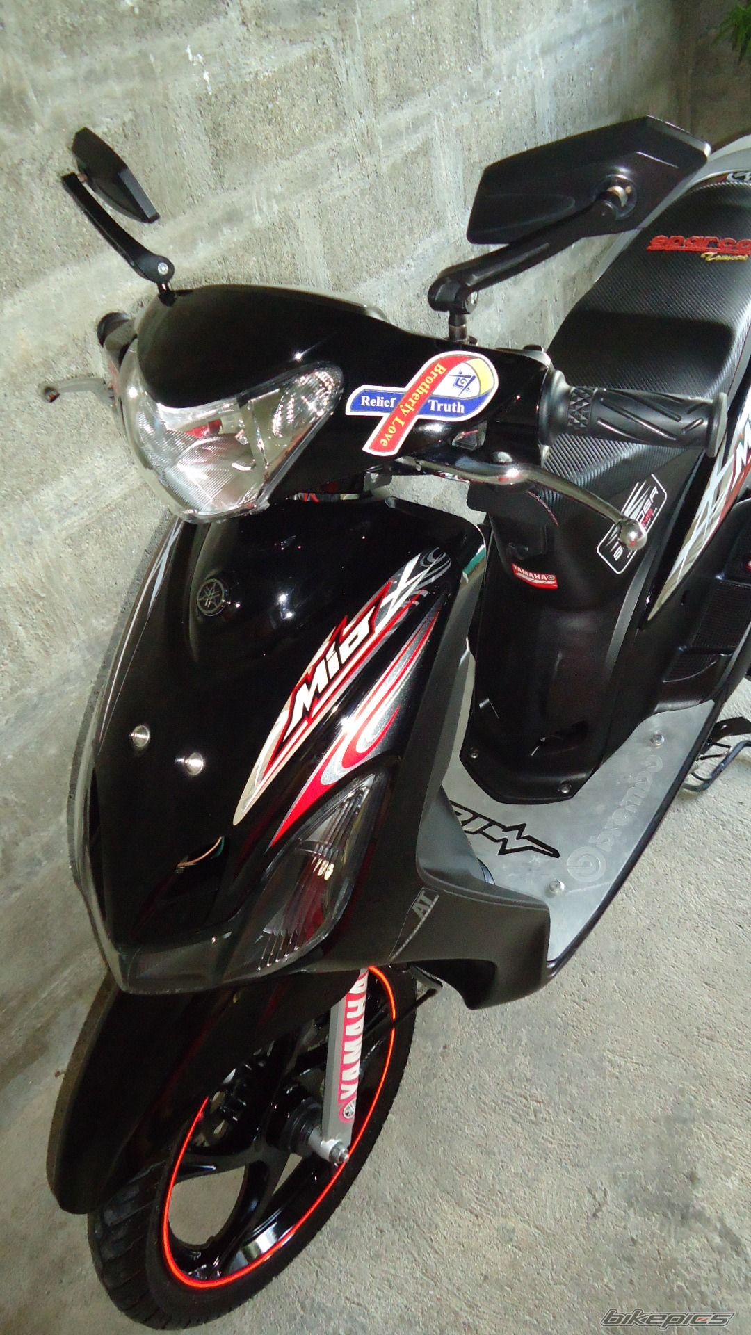 Photo 2415383