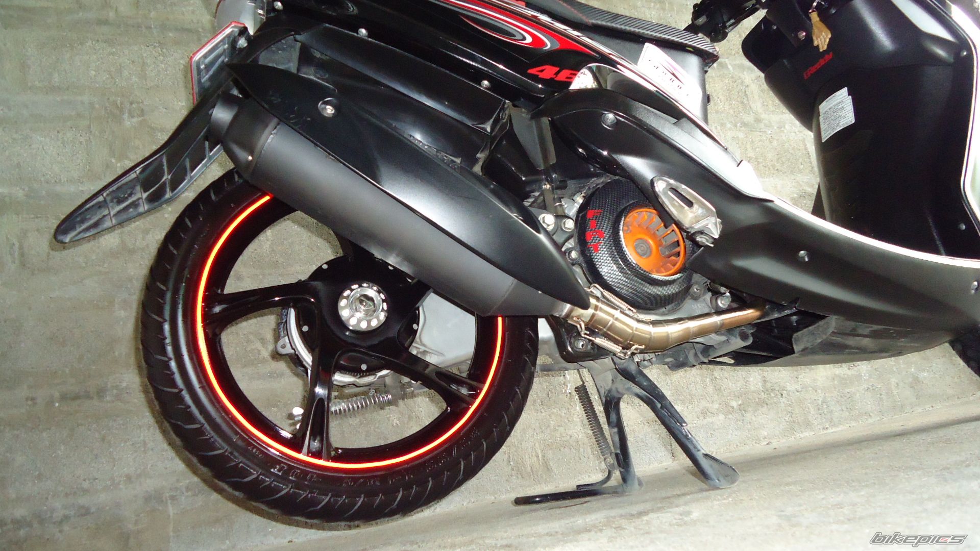 Photo 2415402
