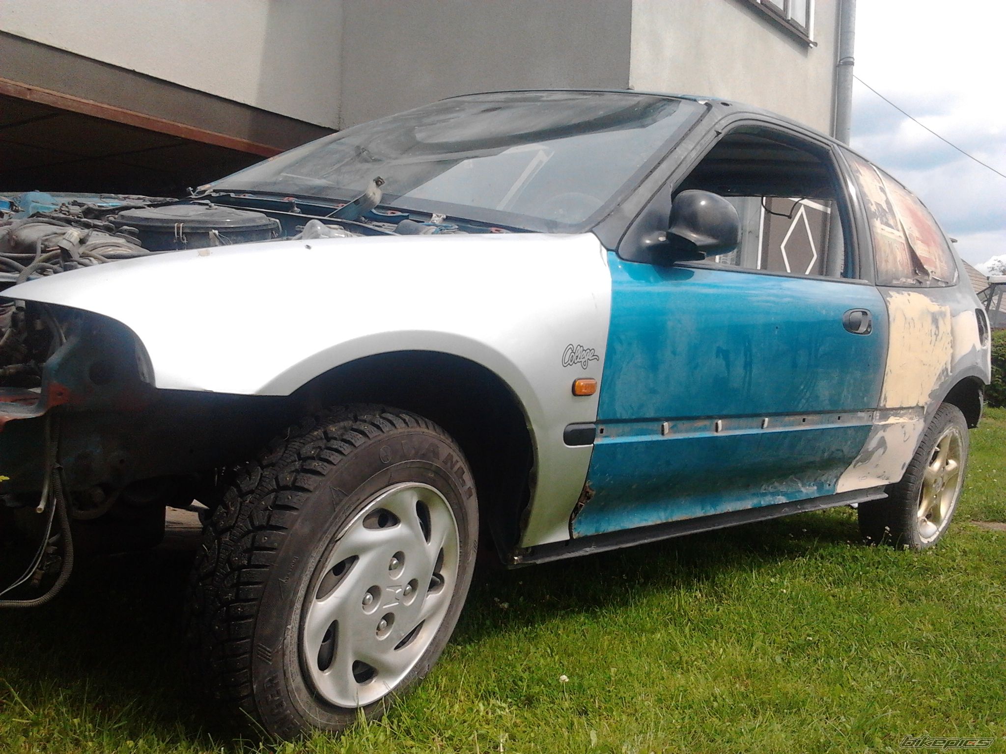 Photo 2415557