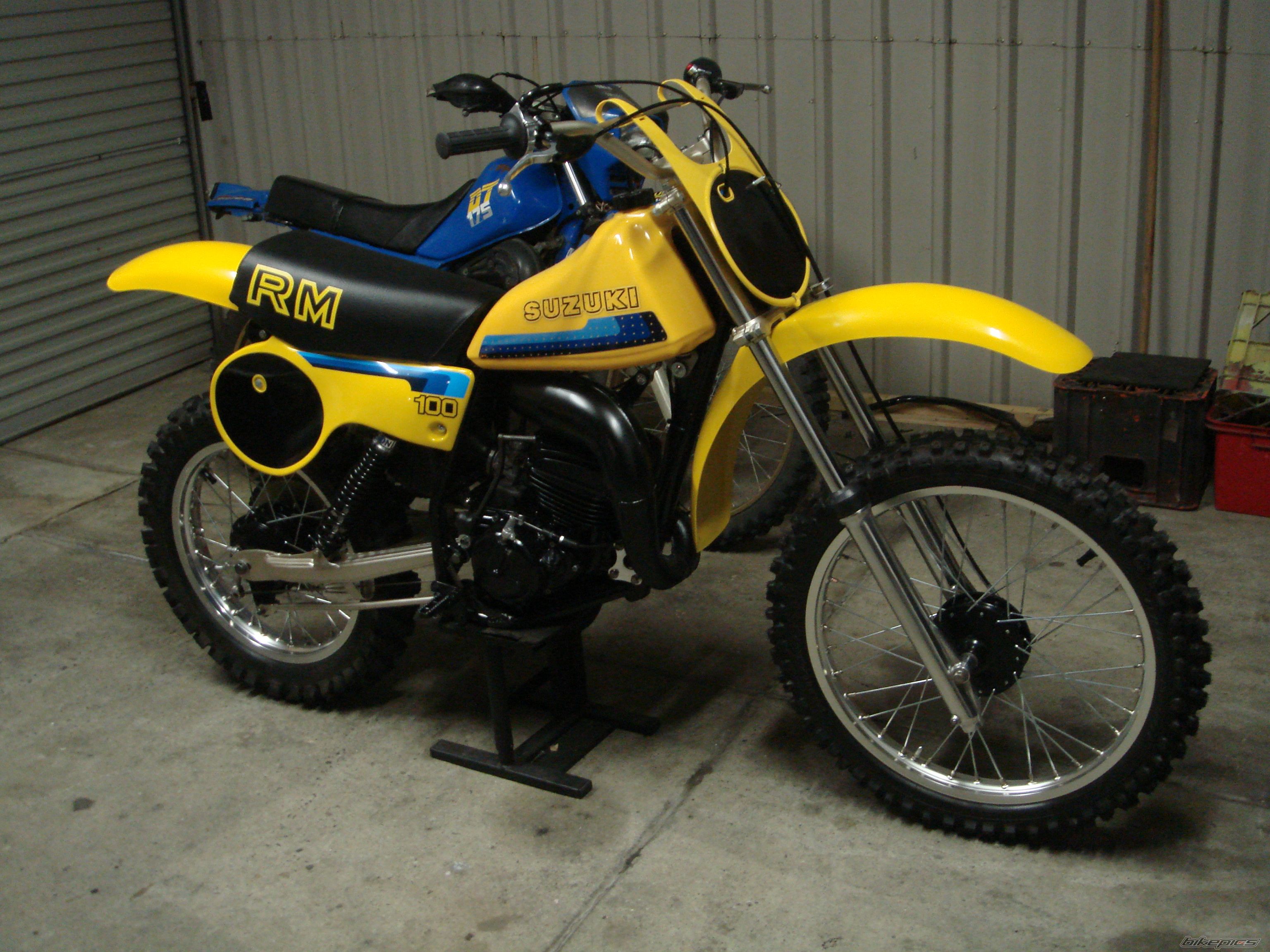Photo 2415679