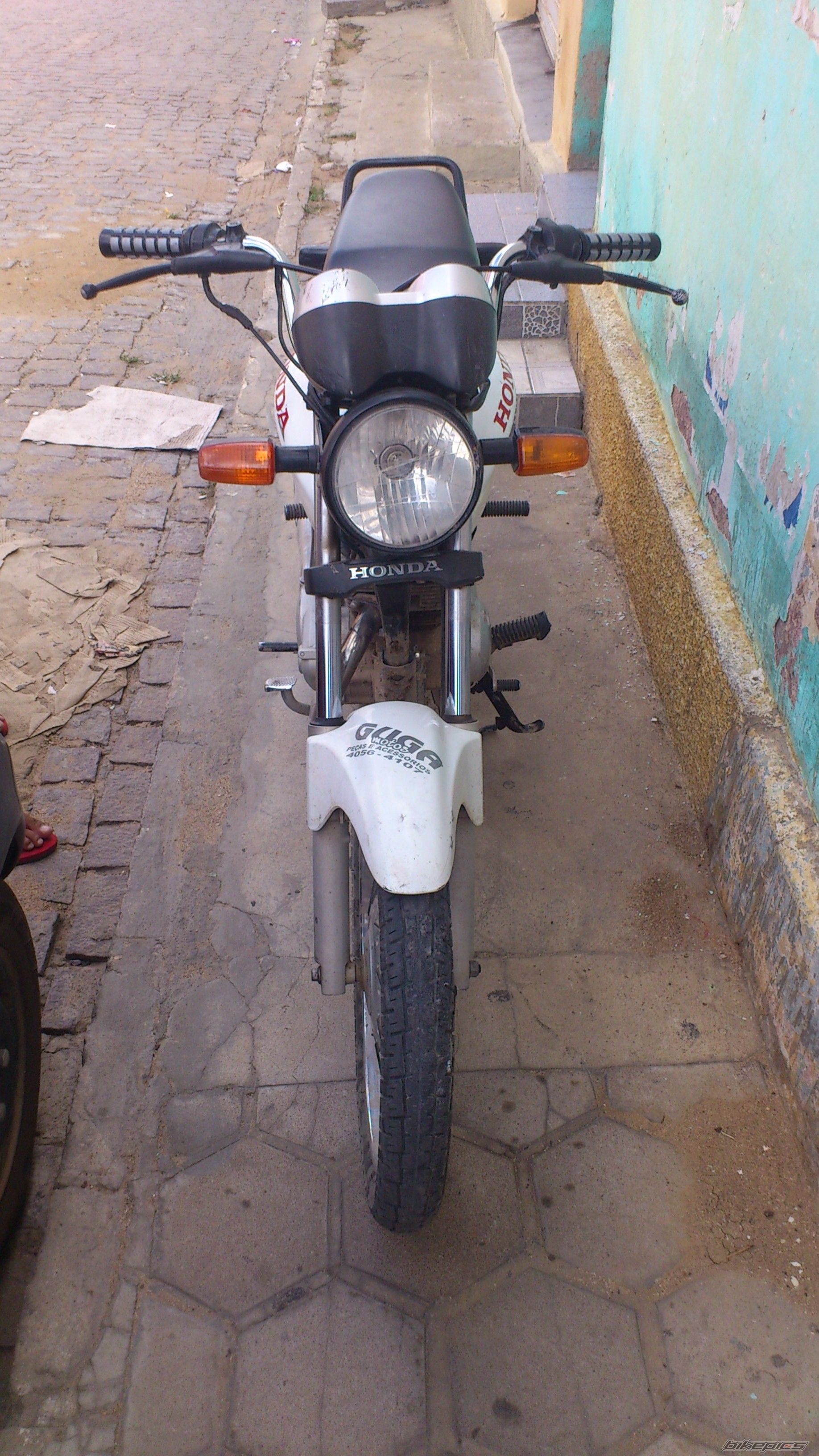 Photo 2415812