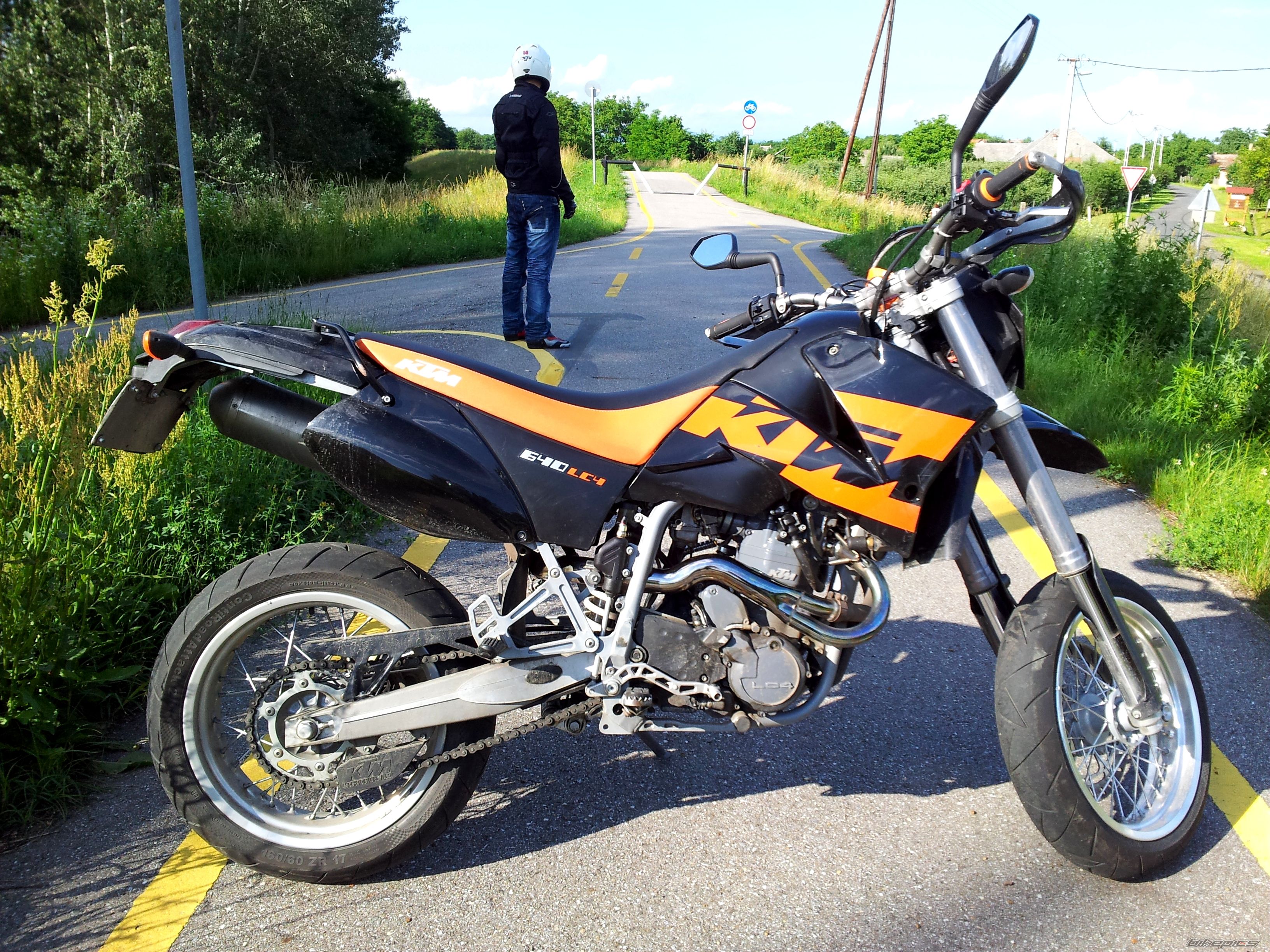 Photo 2415820