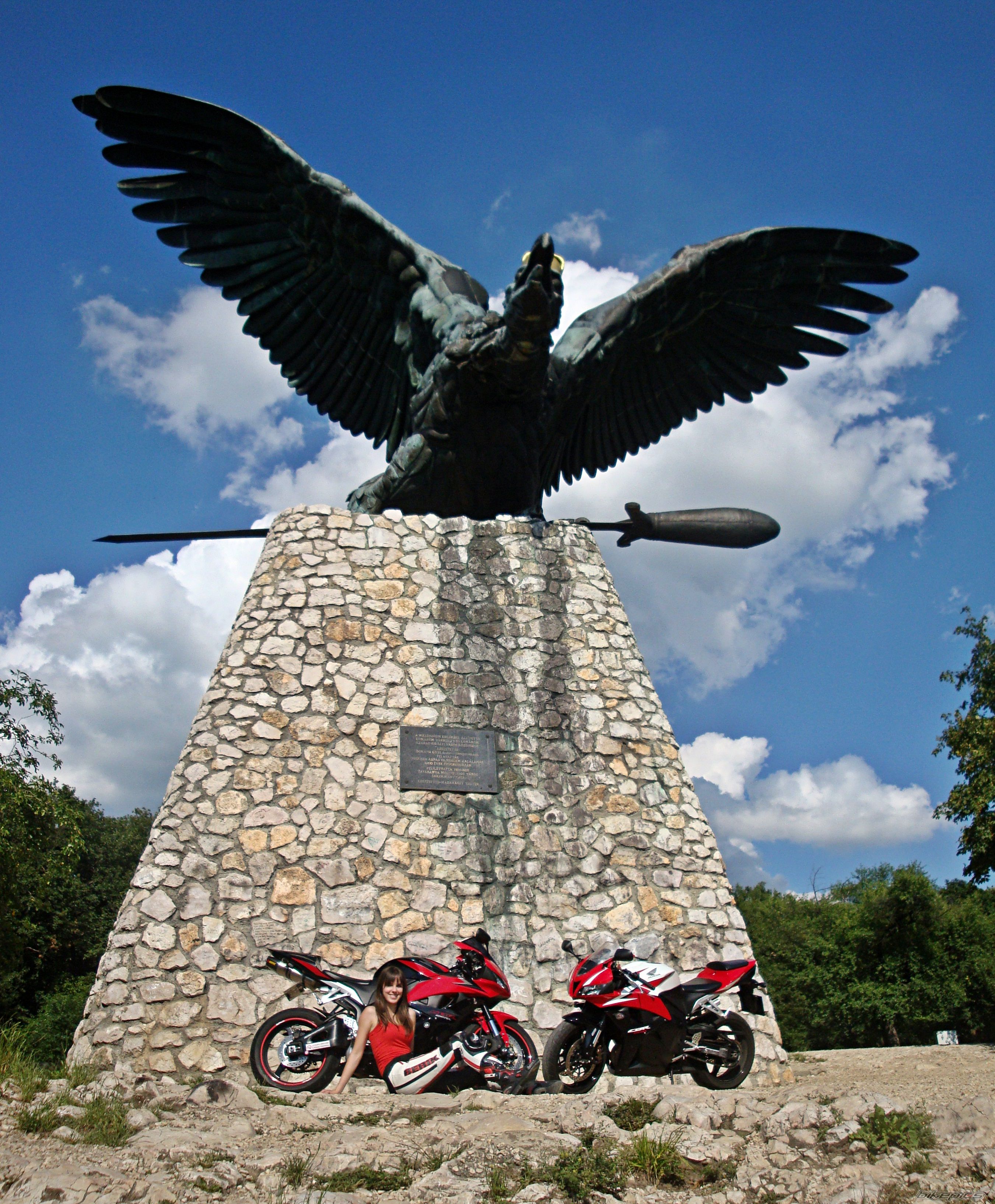 Photo 2415823
